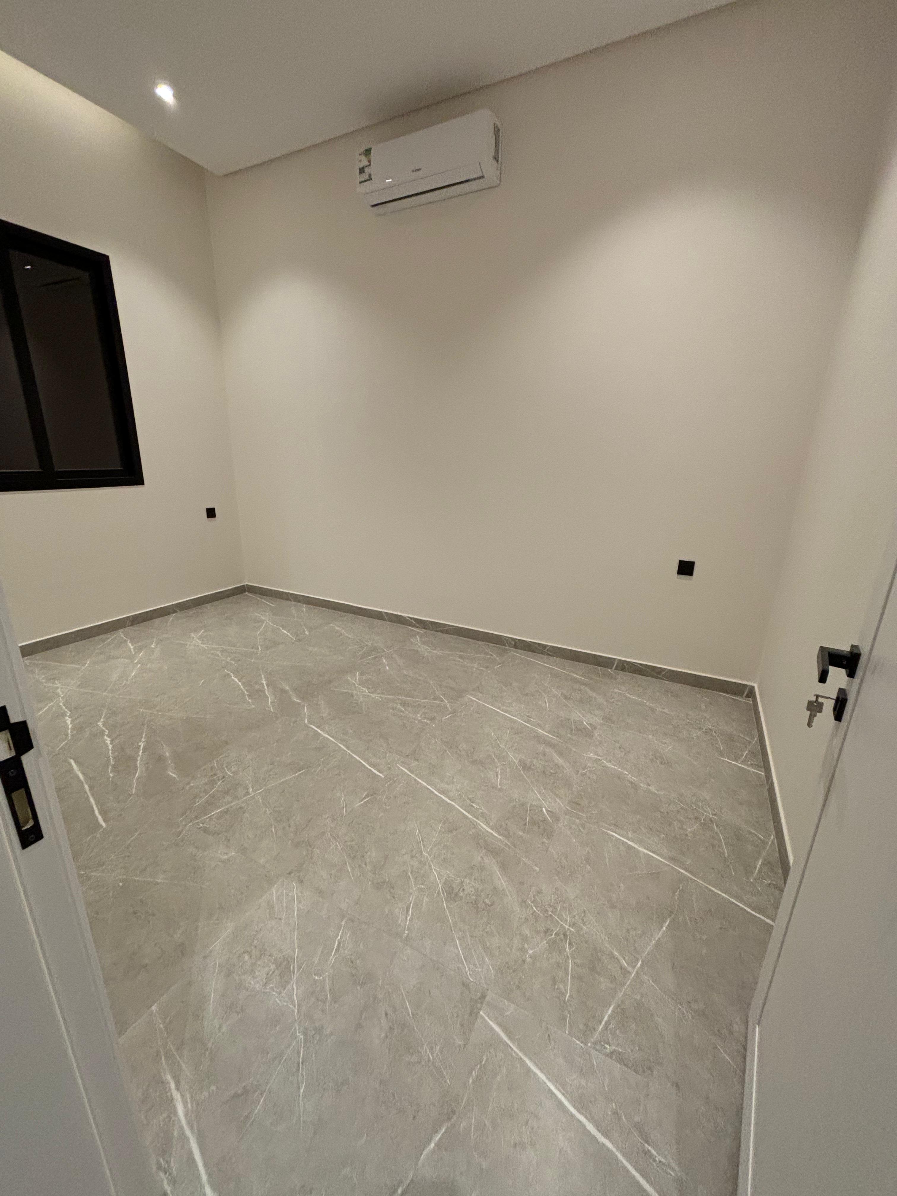 property_image_undefined