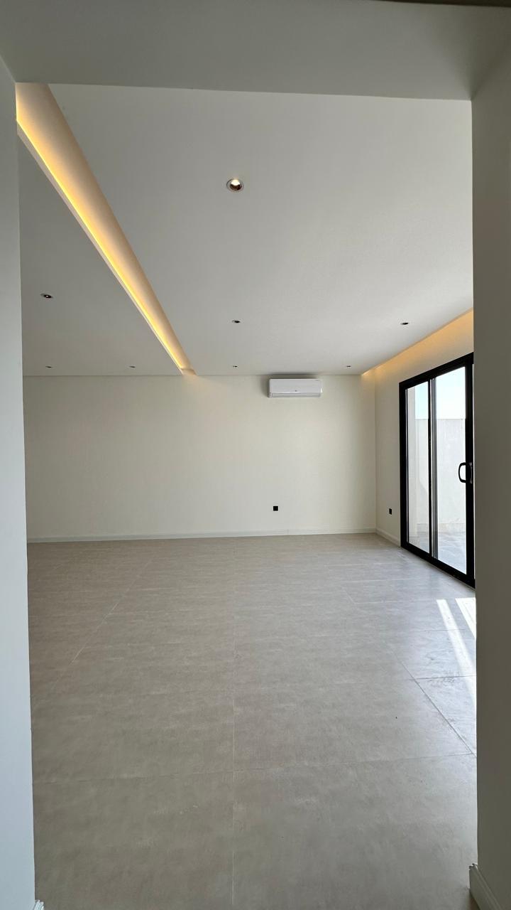 property_image_undefined