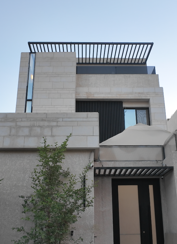 property_image_0