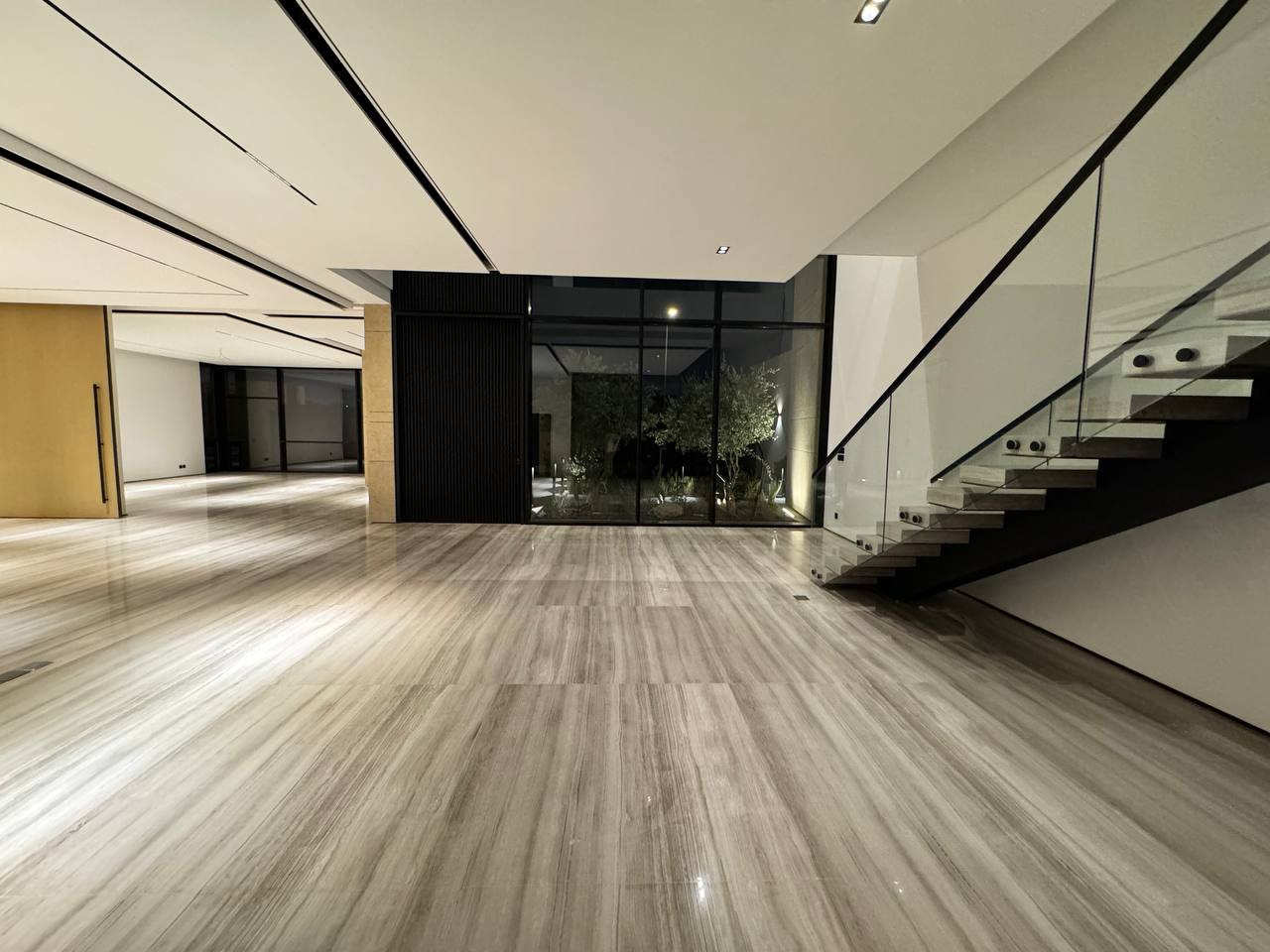 property_image_undefined
