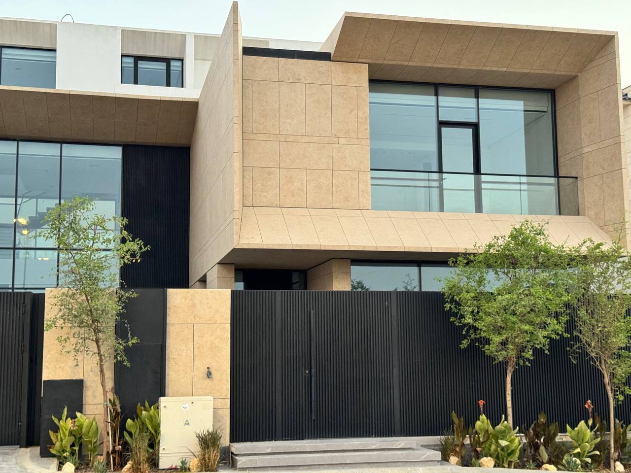property_image_undefined