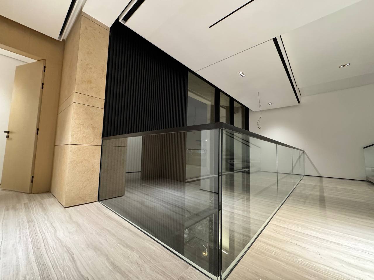 property_image_undefined