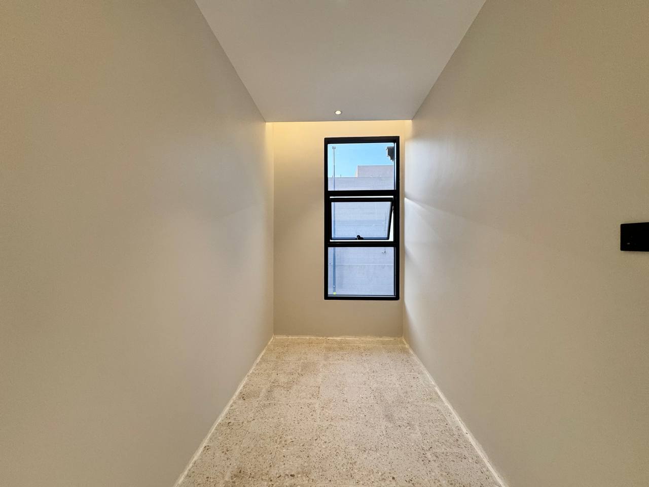 property_image_undefined