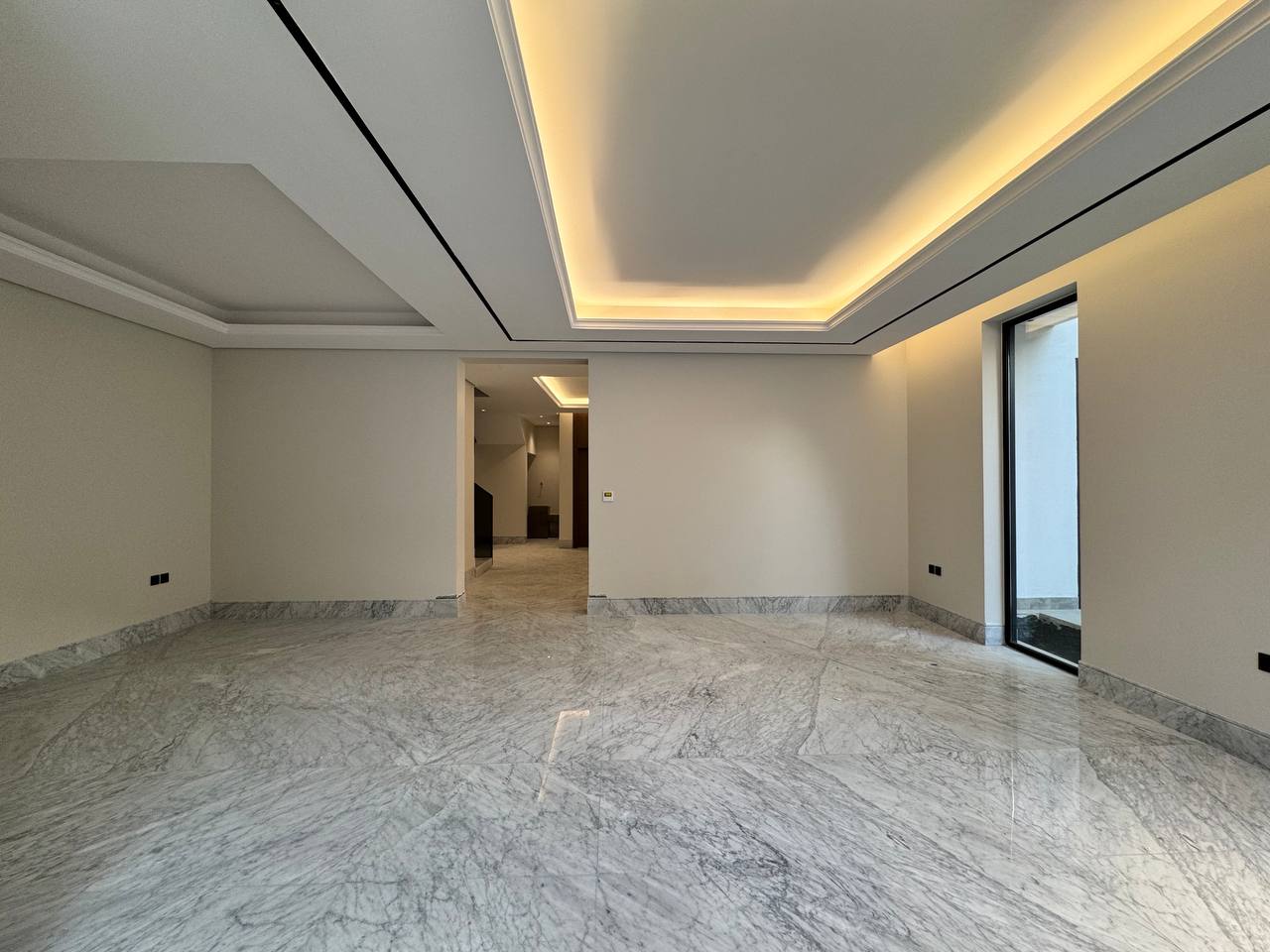 property_image_undefined