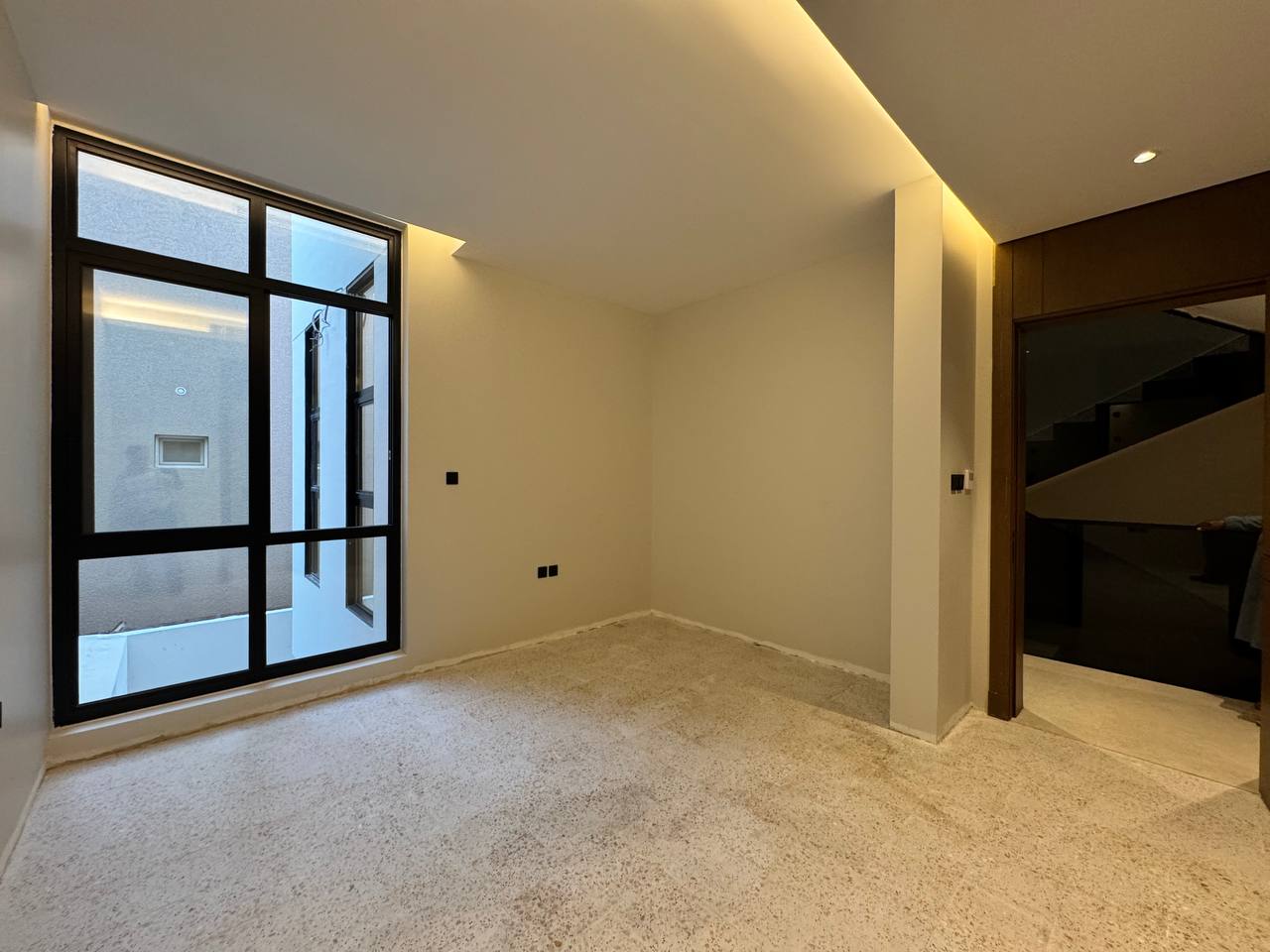 property_image_undefined
