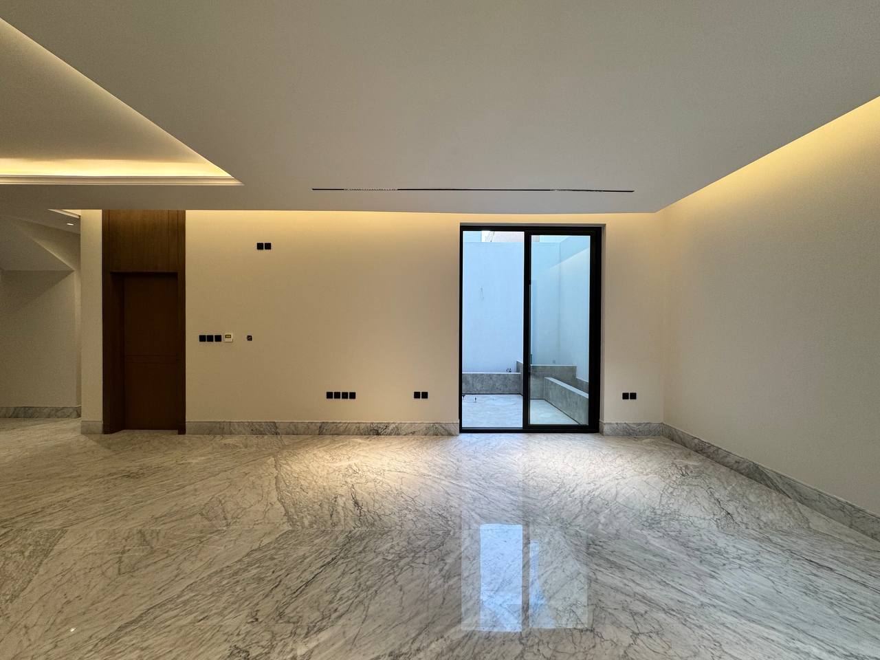 property_image_undefined