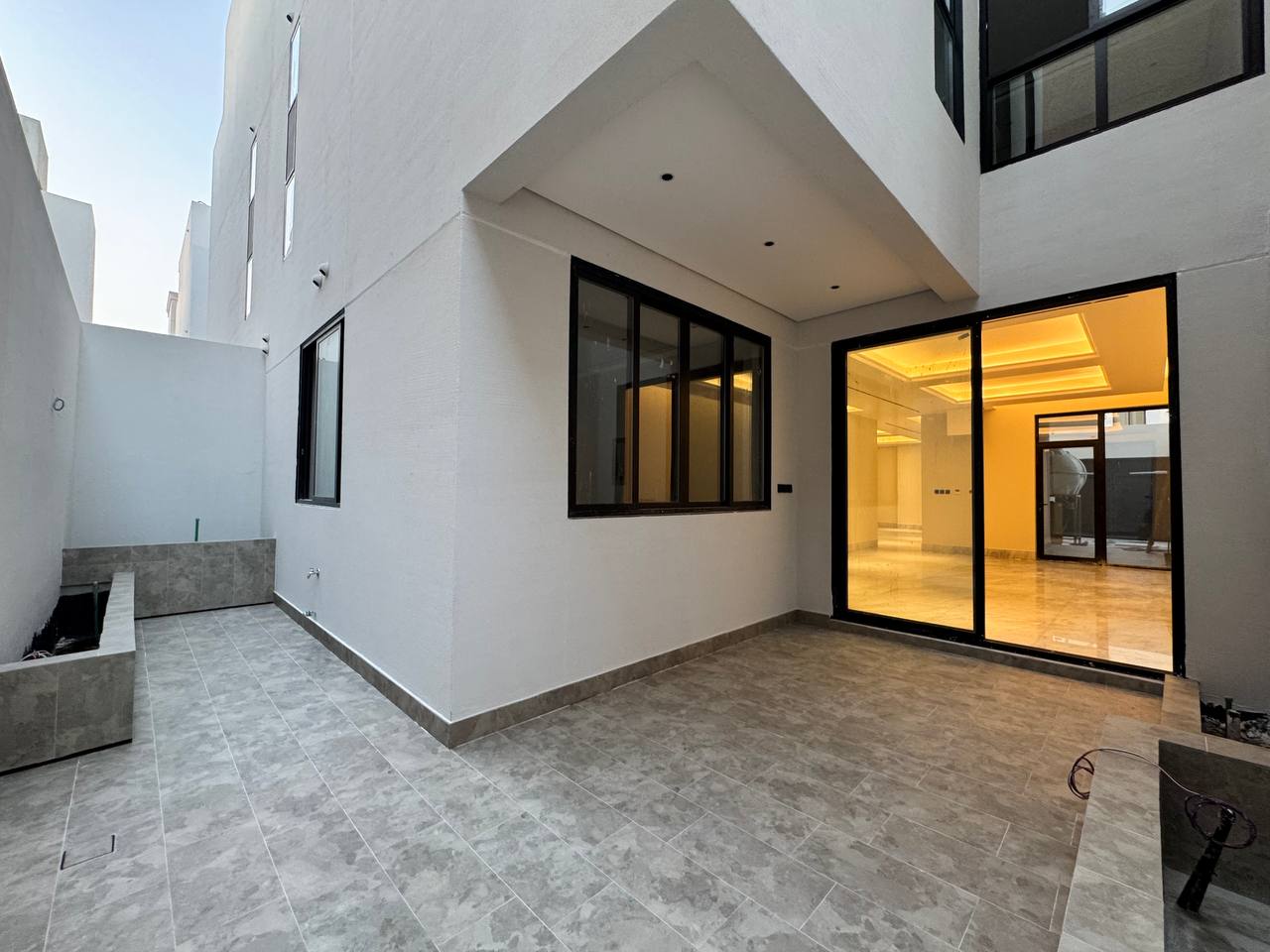 property_image_undefined