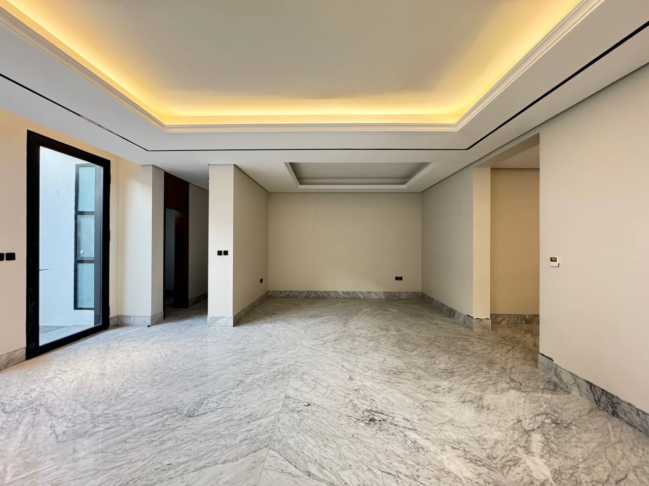 property_image_undefined