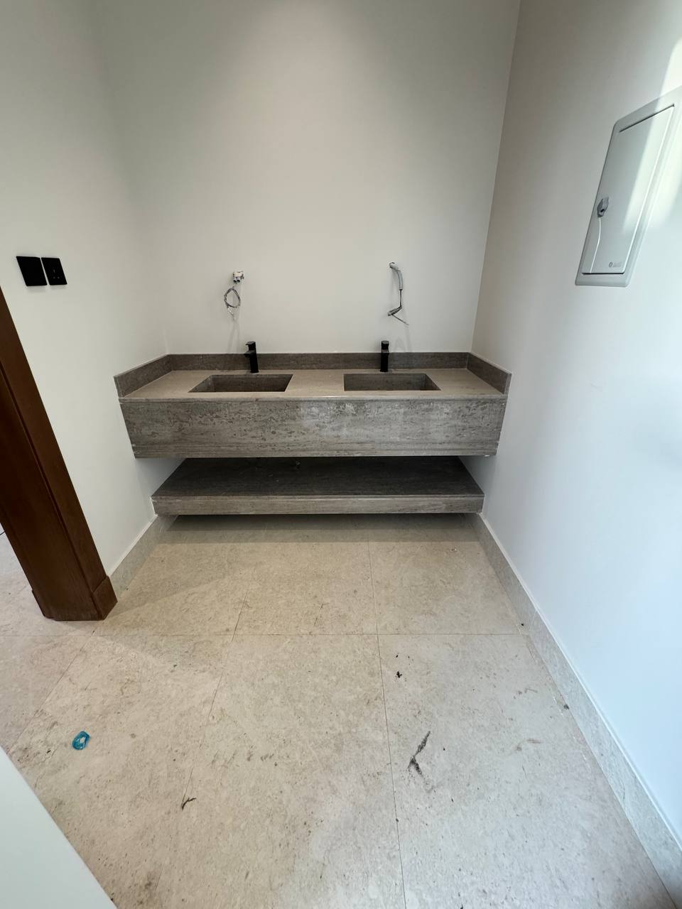 property_image_undefined