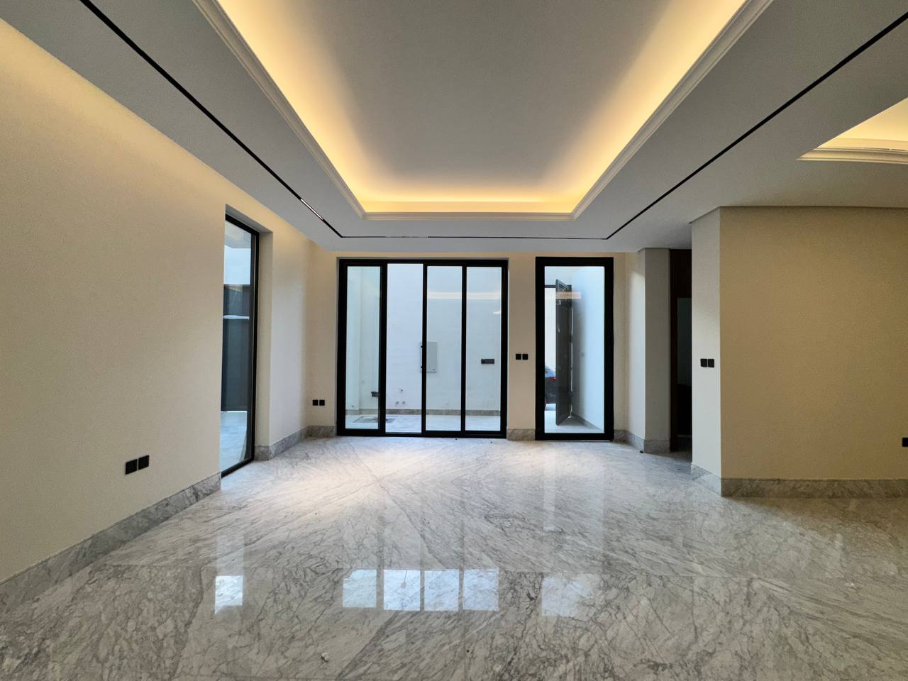 property_image_undefined