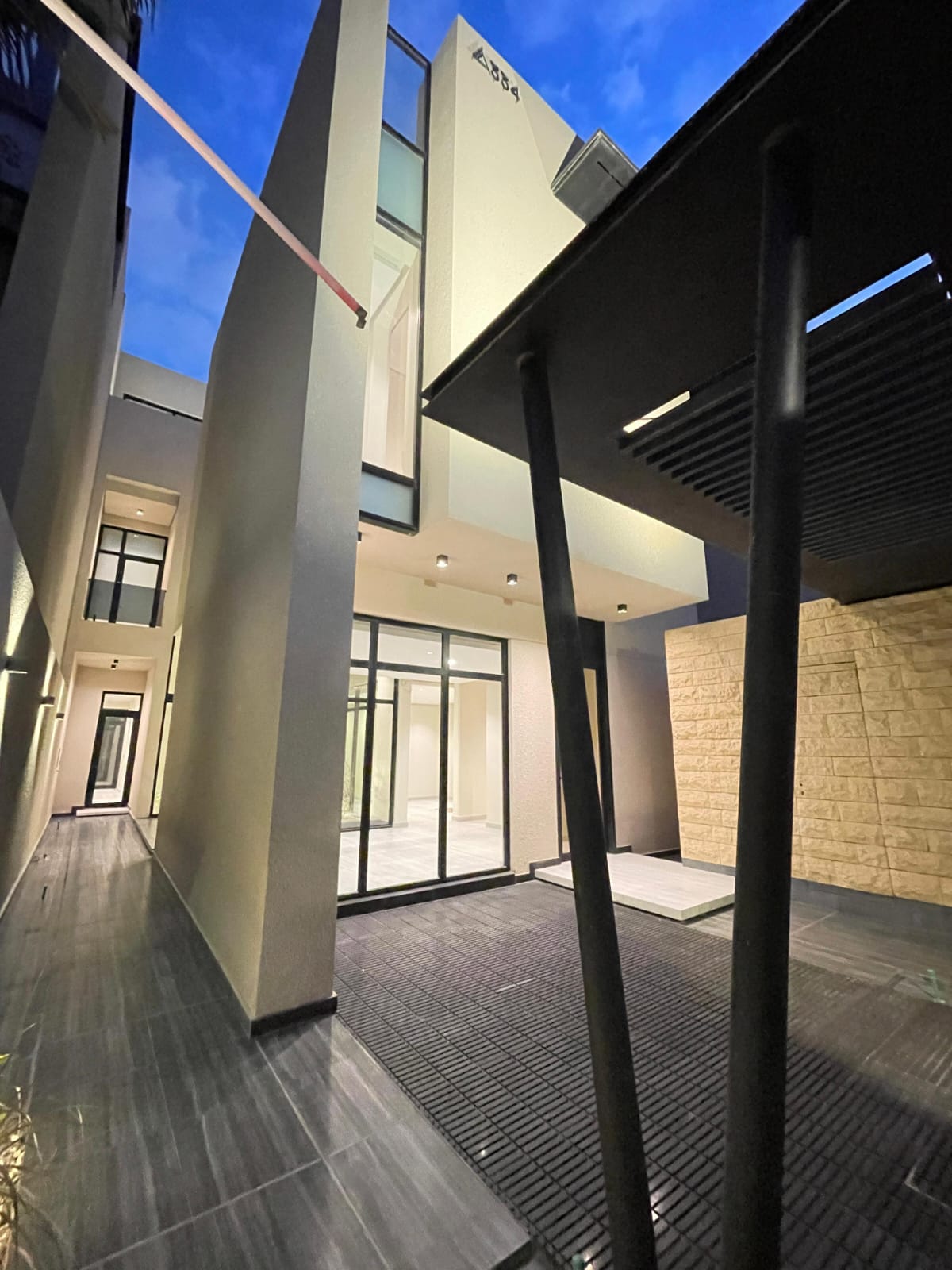 property_image_undefined