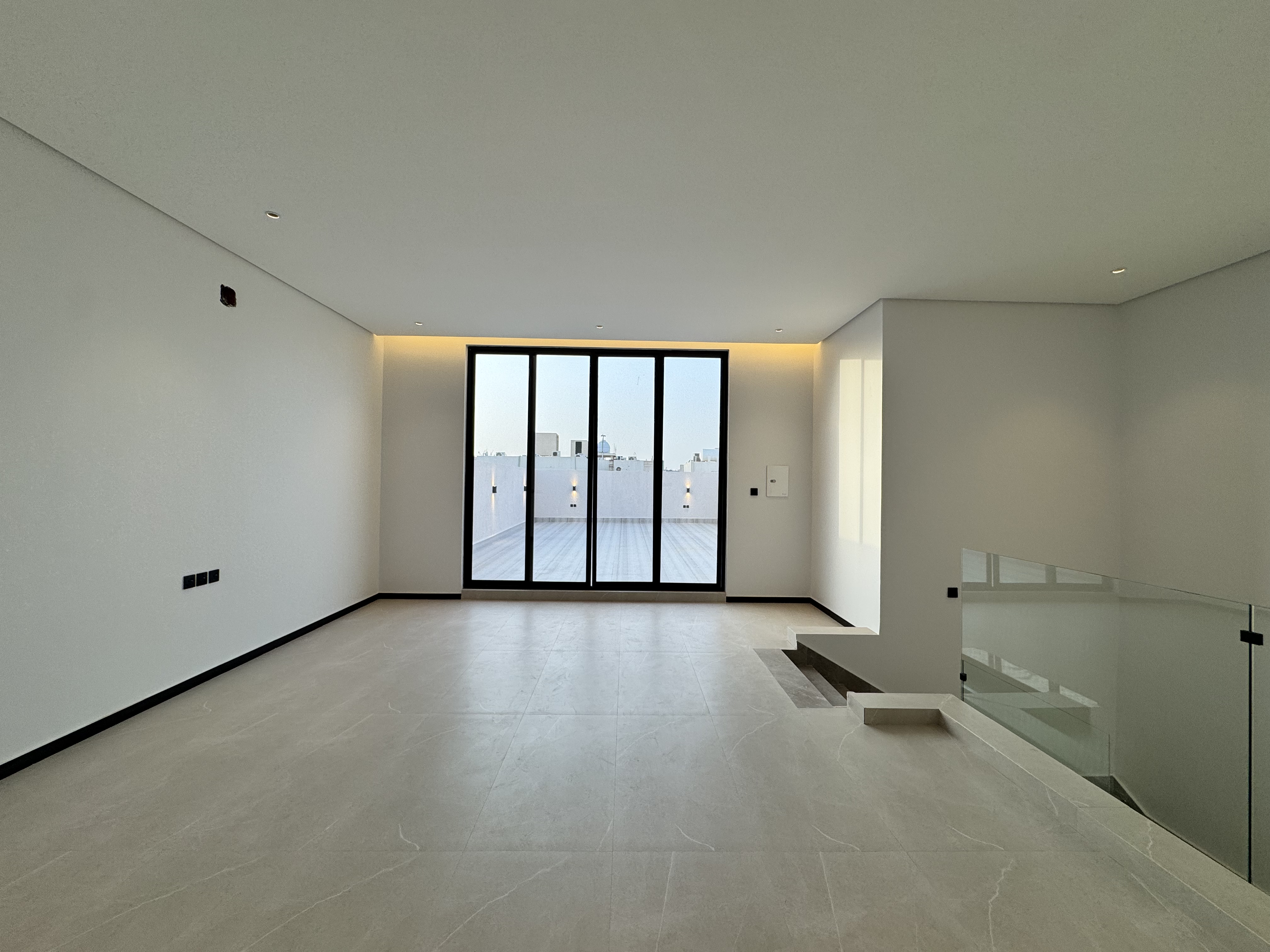 property_image_undefined