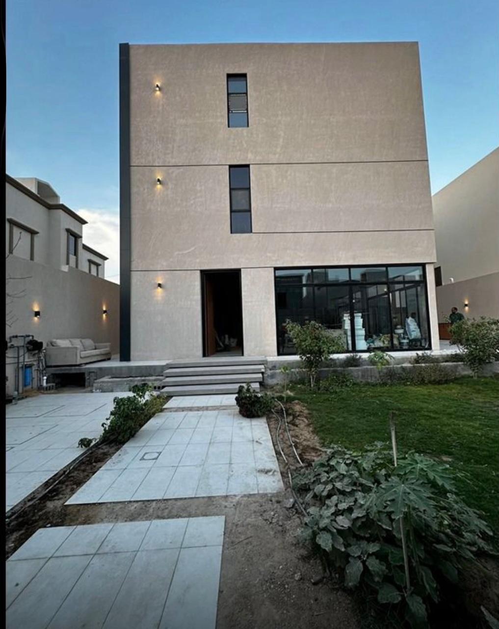 property_image_undefined