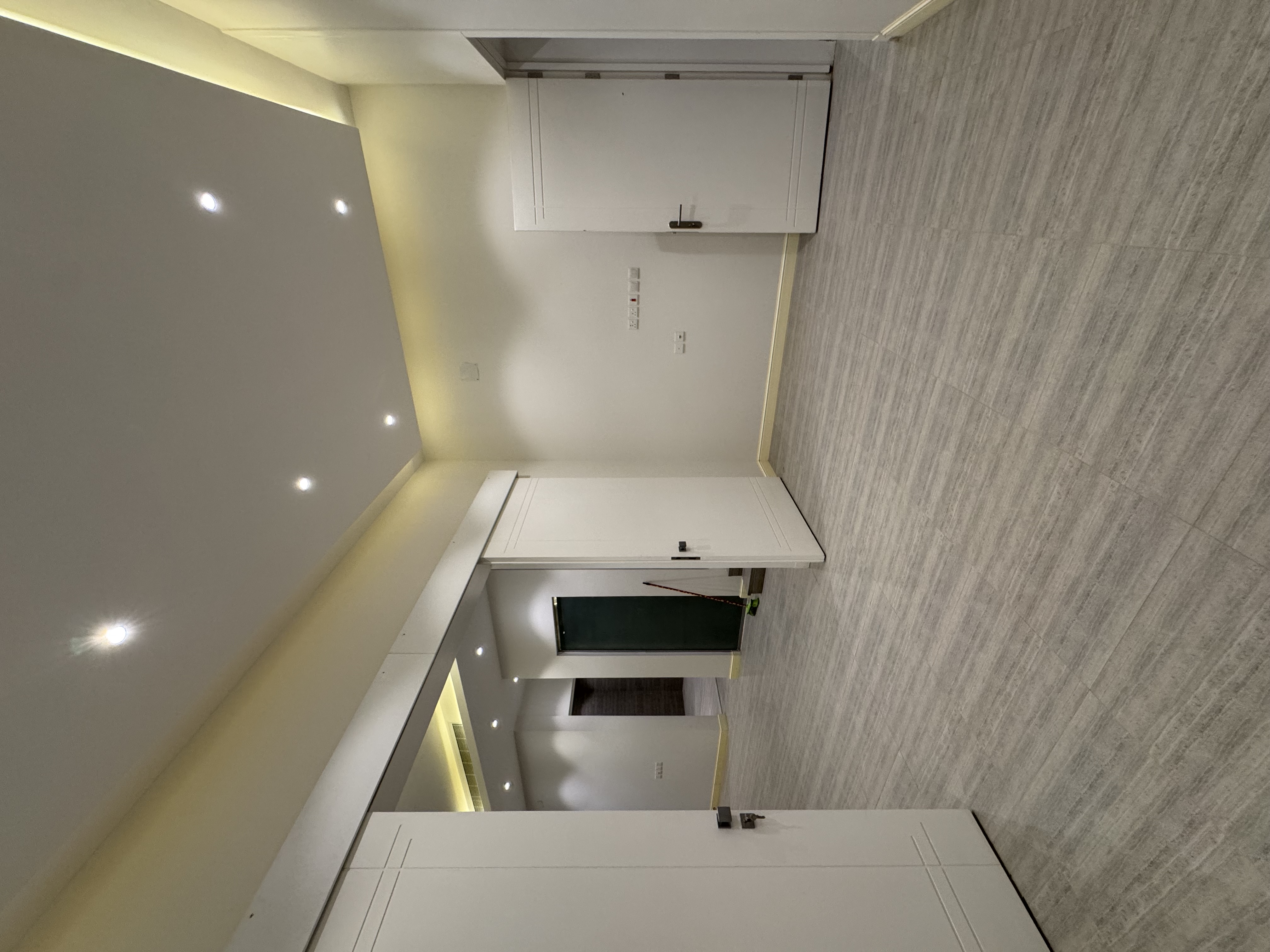 property_image_undefined