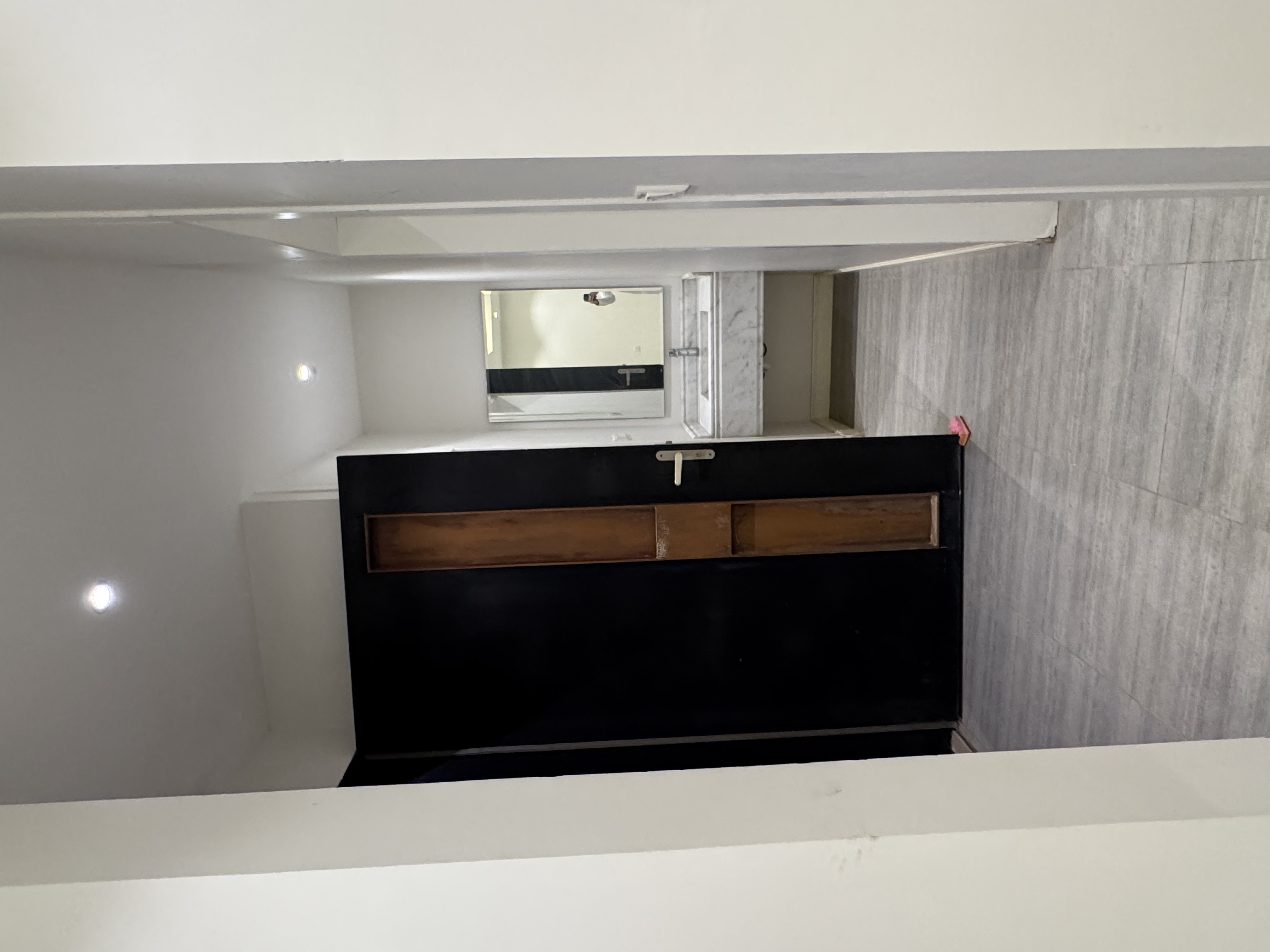 property_image_undefined