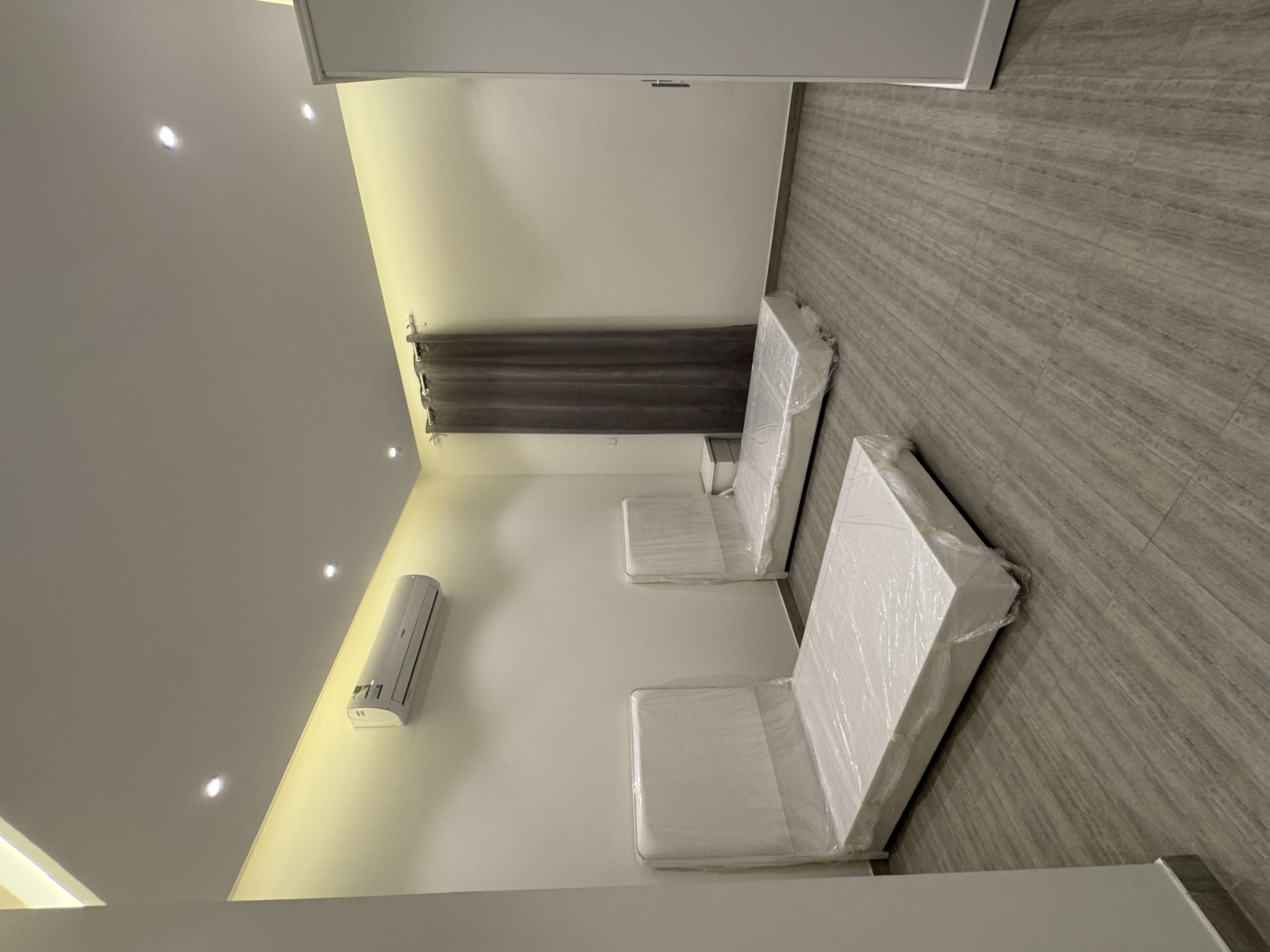 property_image_undefined