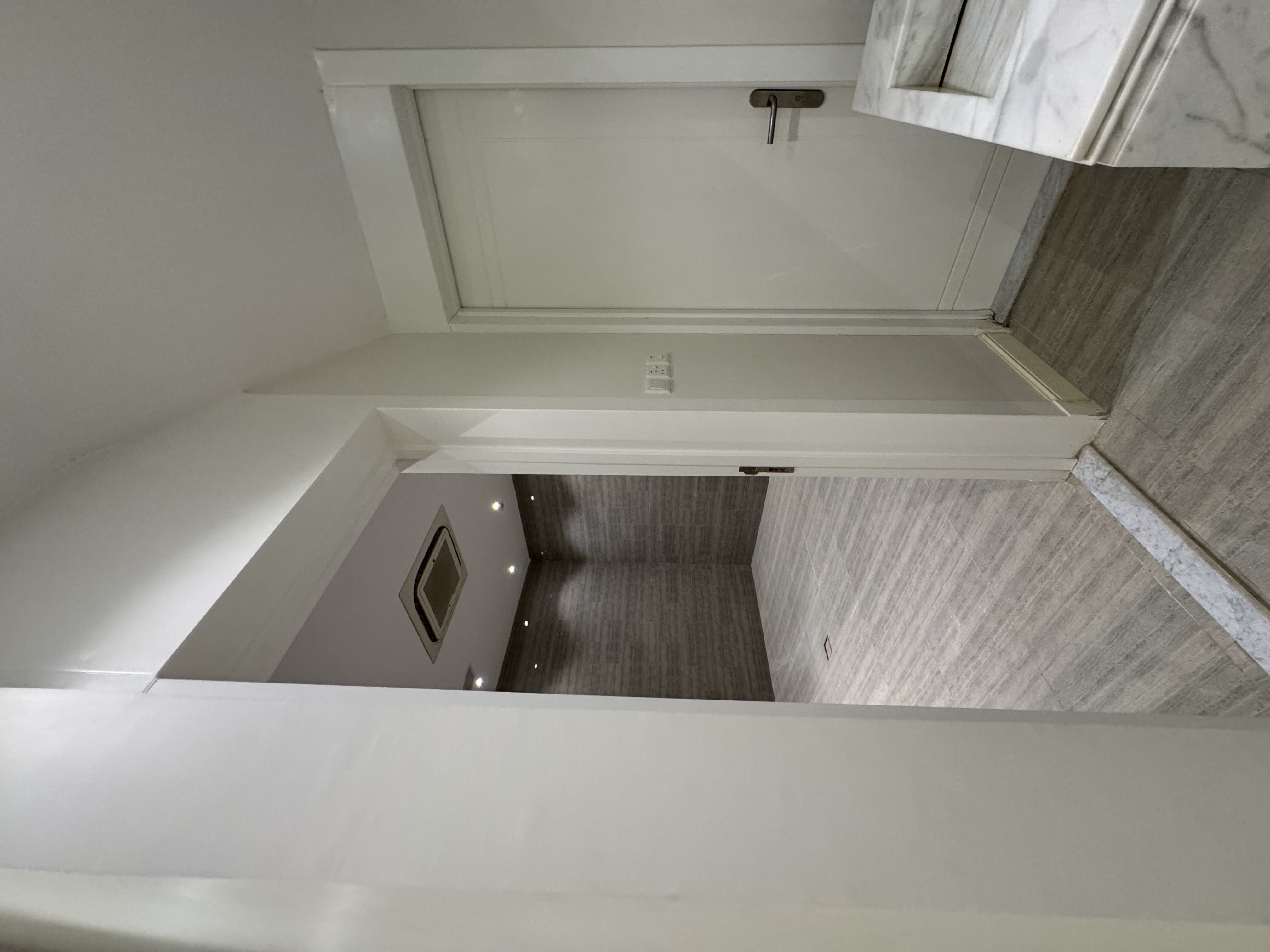 property_image_undefined