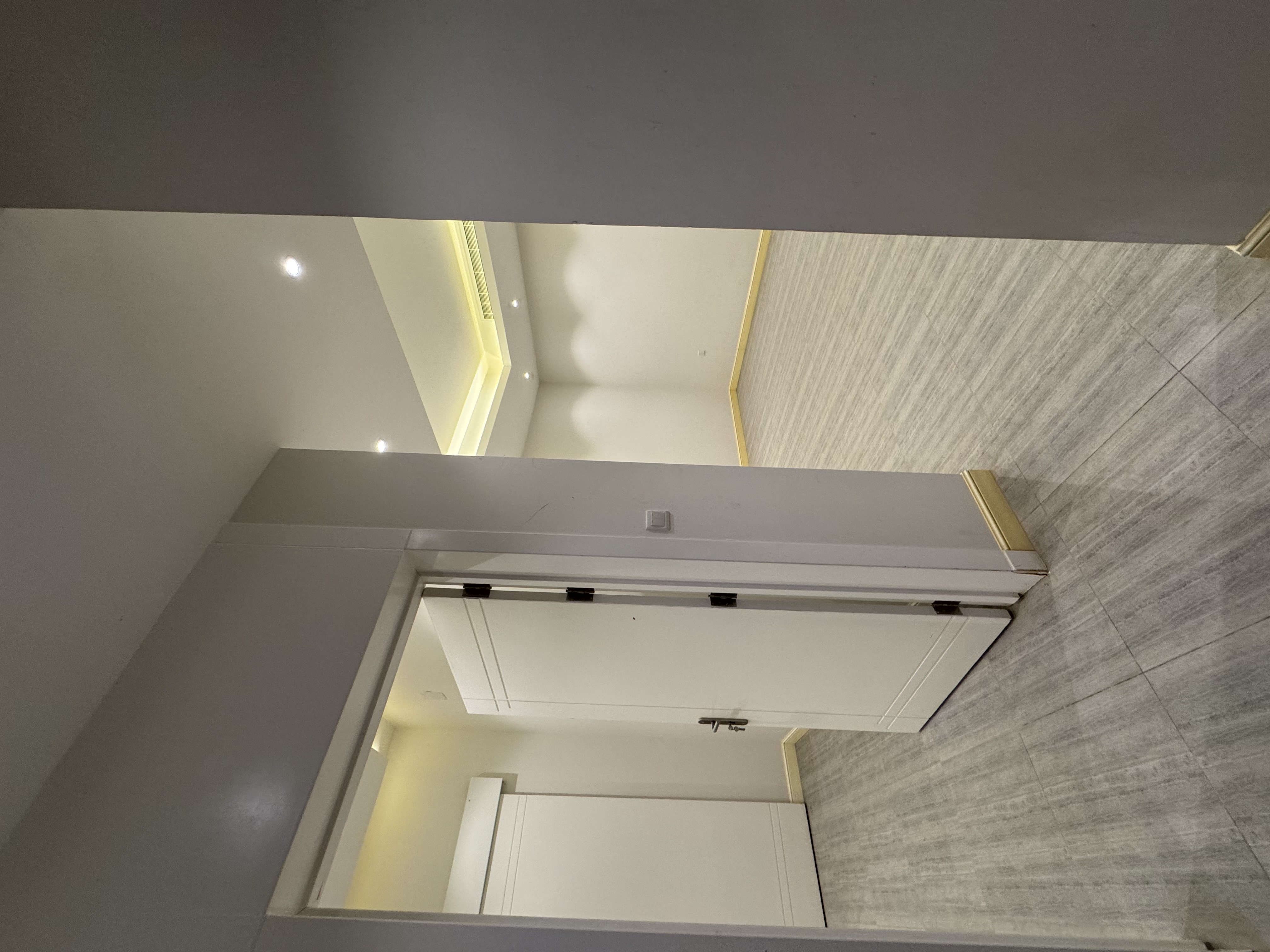 property_image_undefined