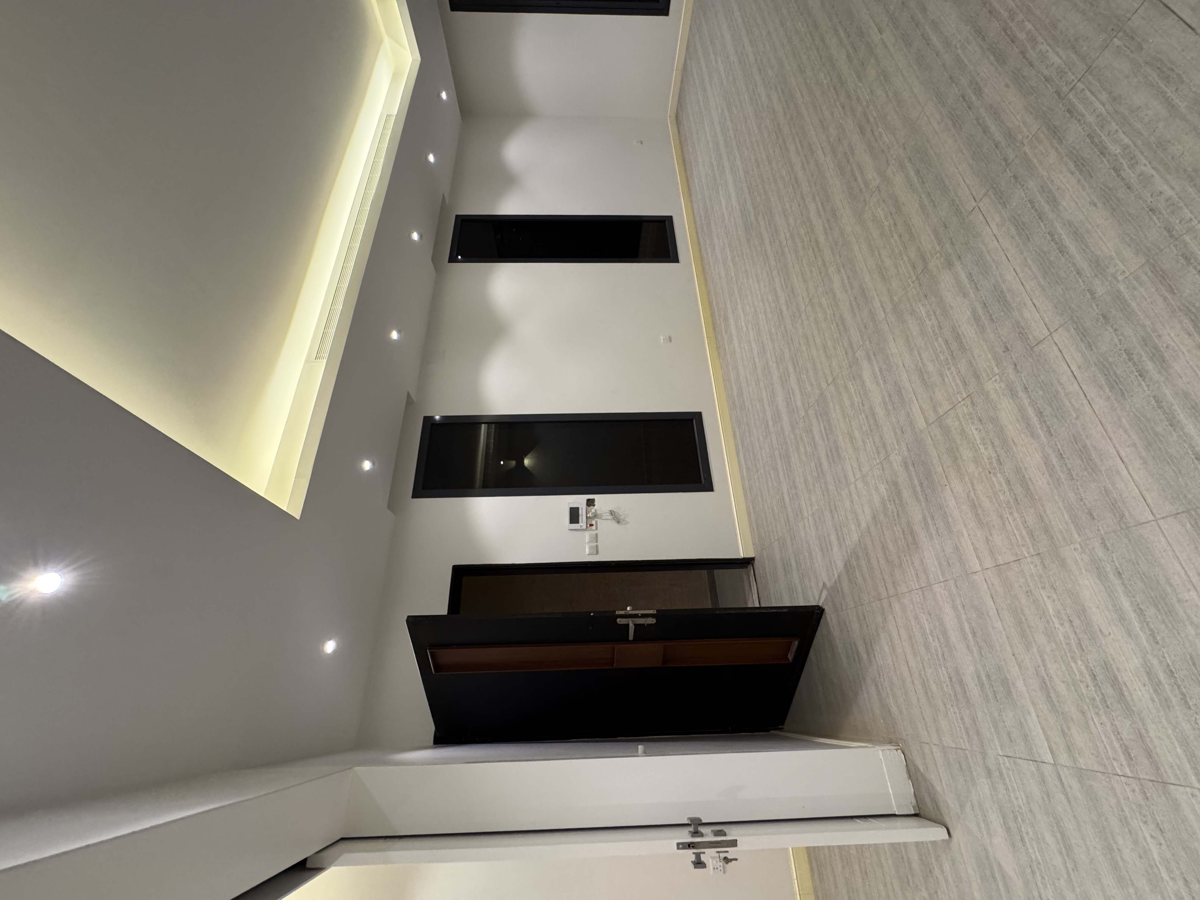 property_image_undefined