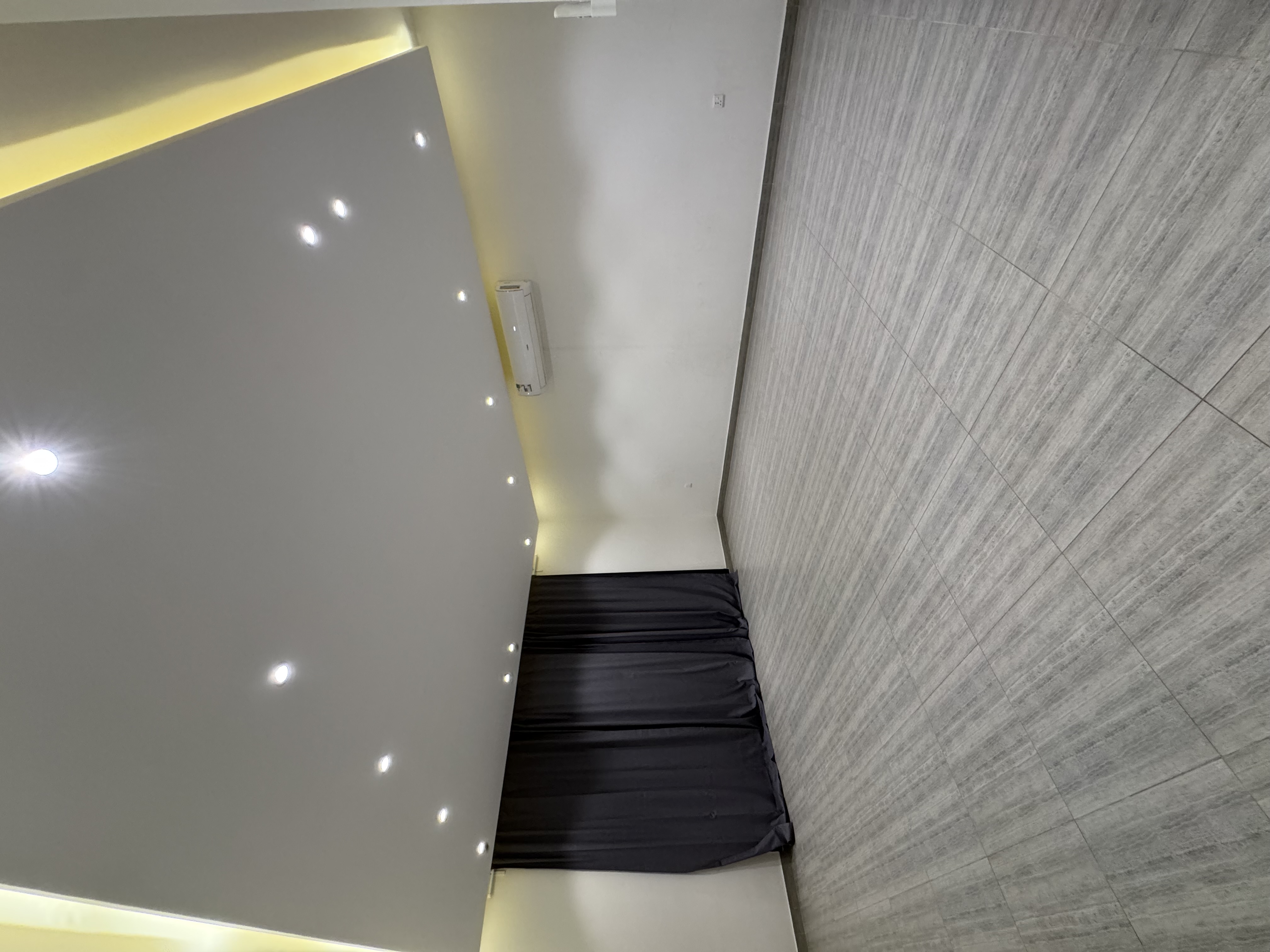 property_image_undefined