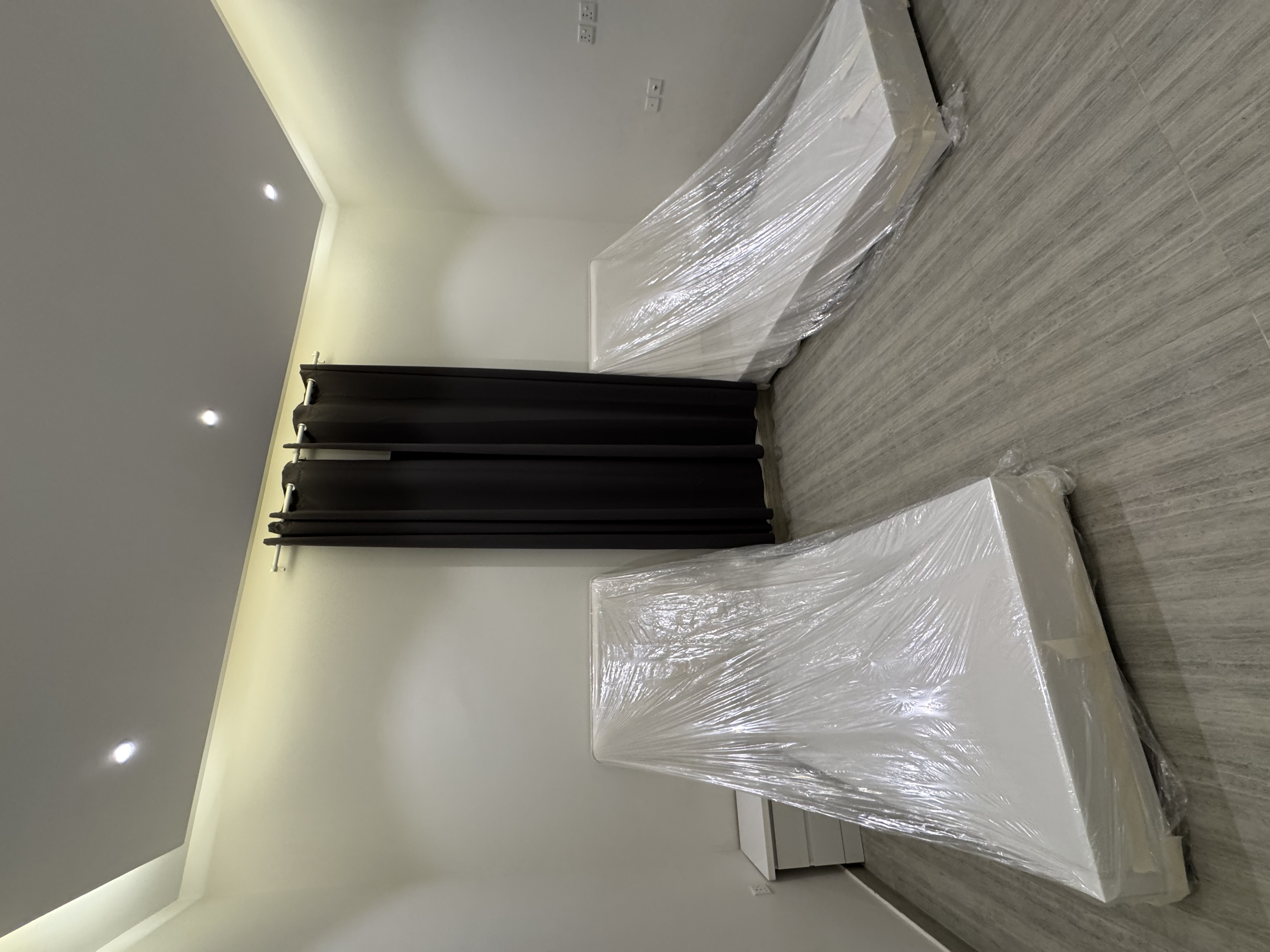 property_image_undefined