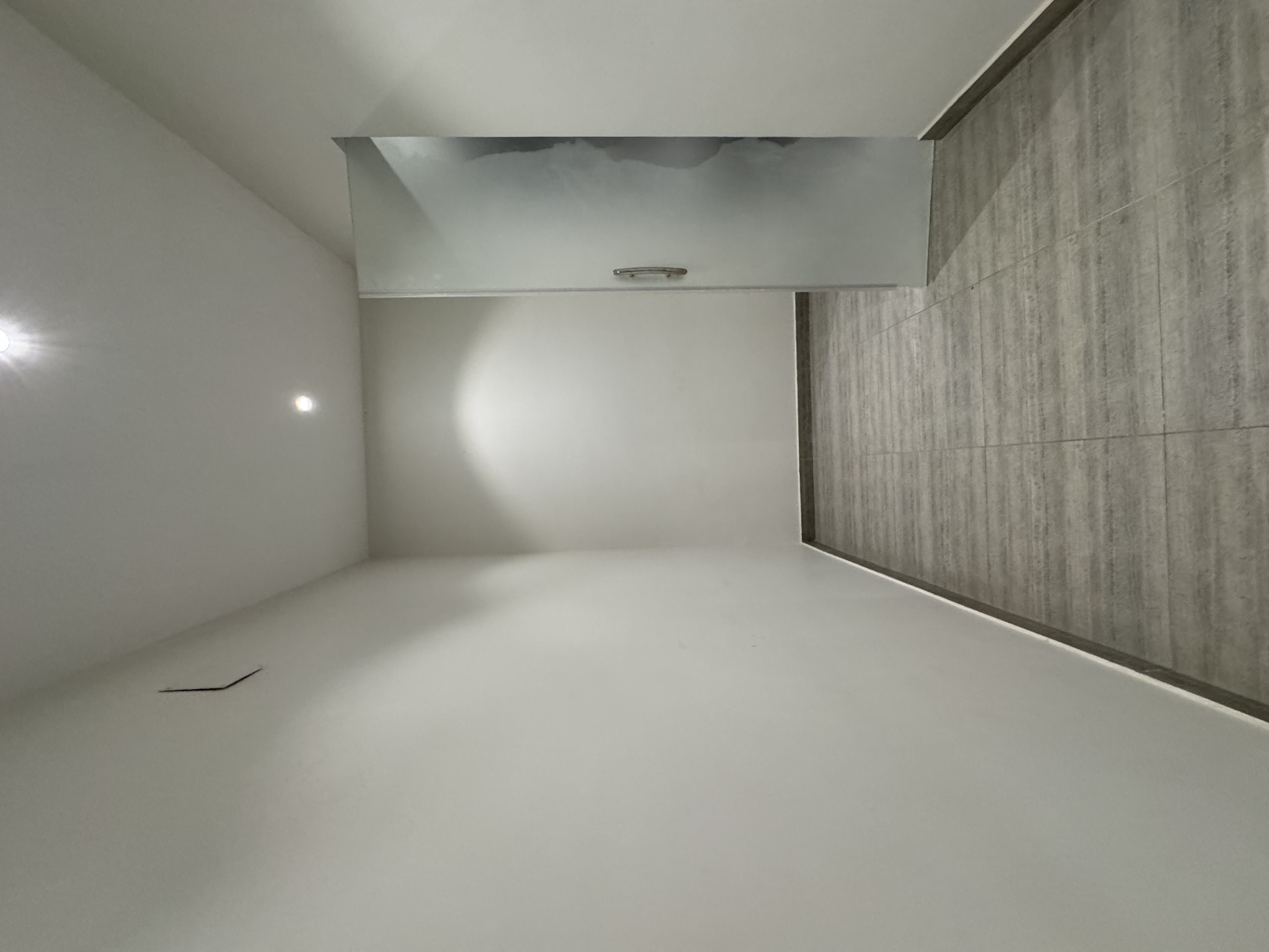 property_image_undefined