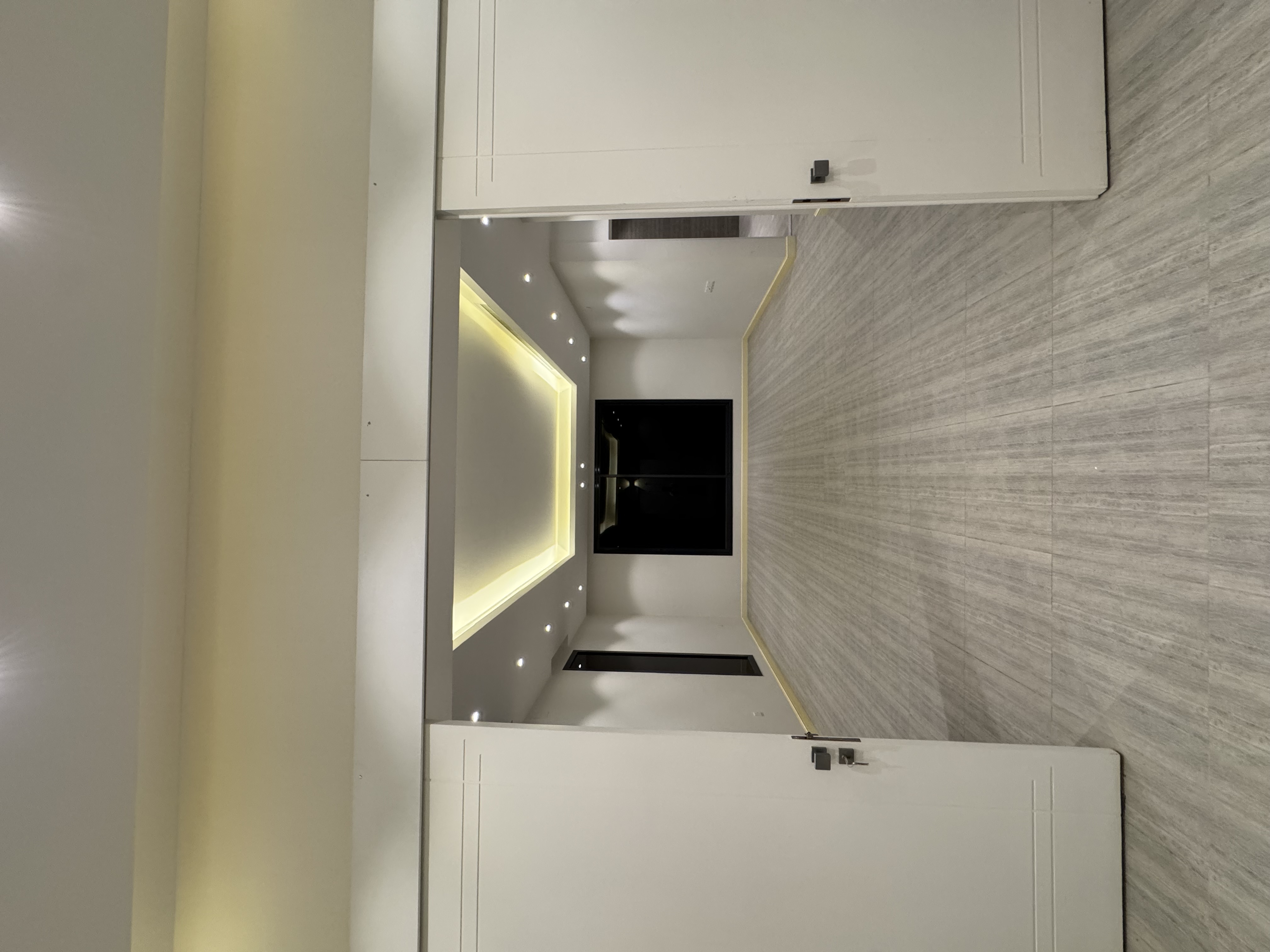 property_image_undefined