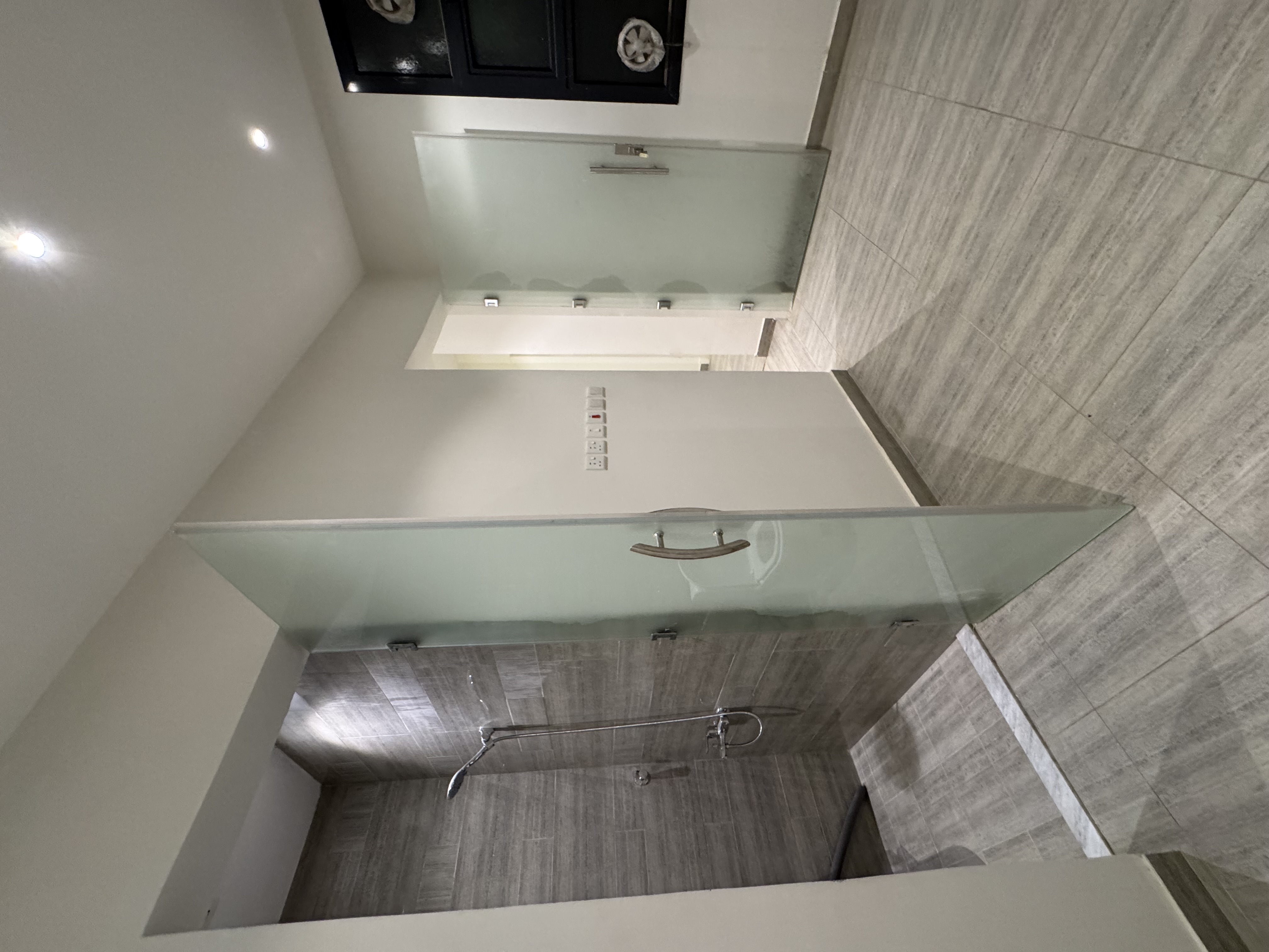 property_image_undefined