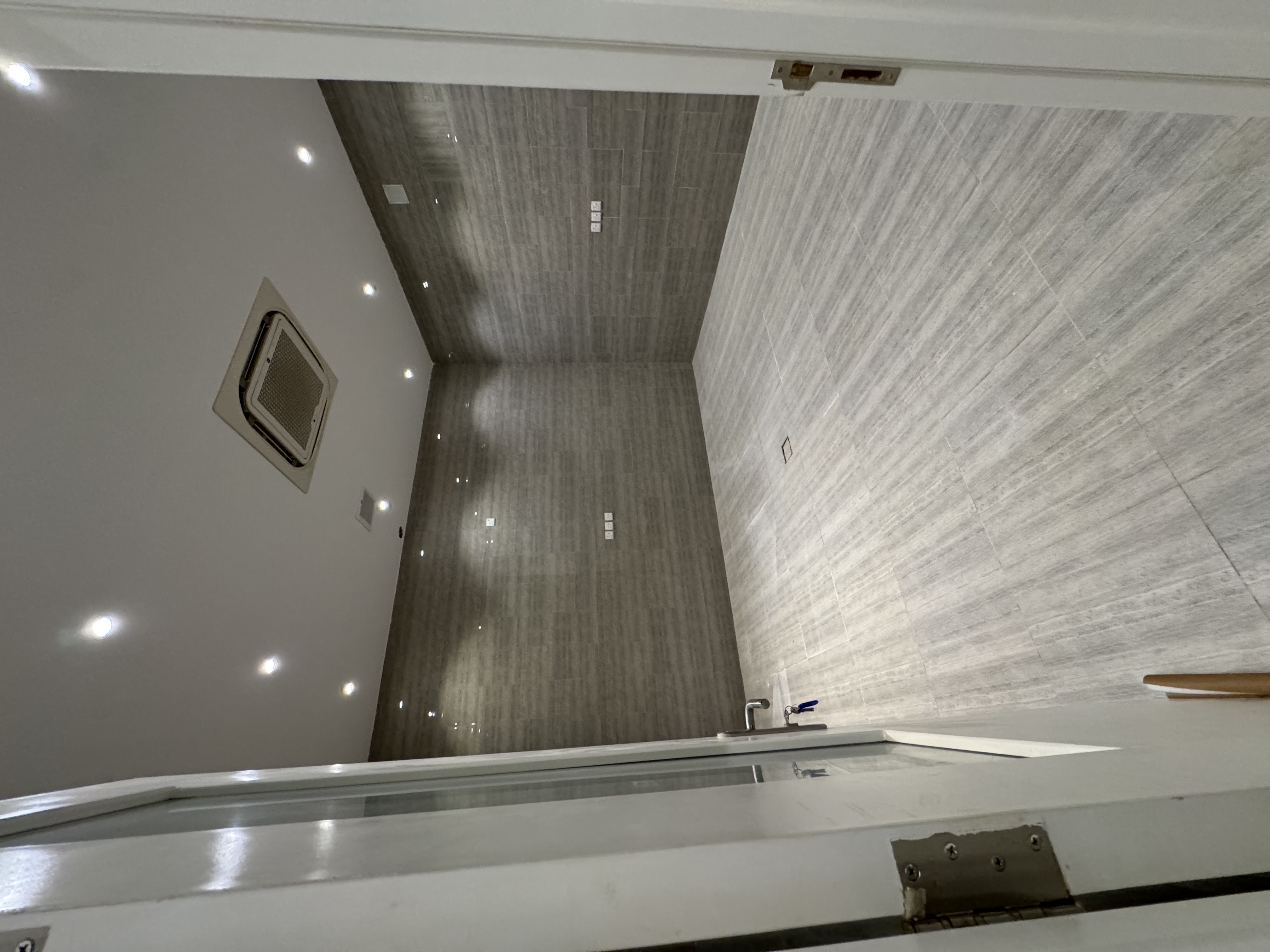 property_image_undefined