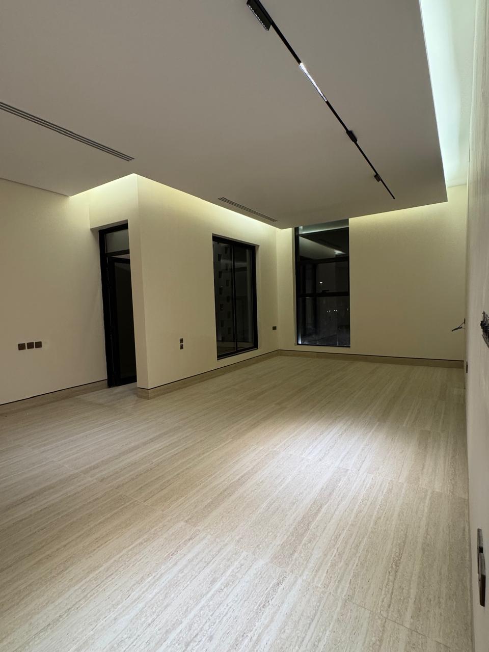 property_image_undefined