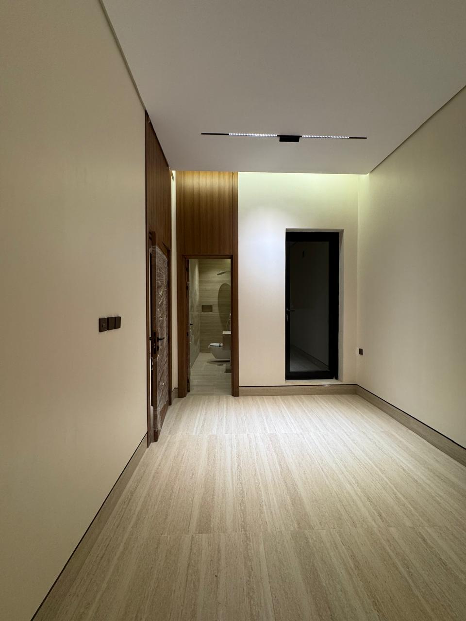 property_image_undefined