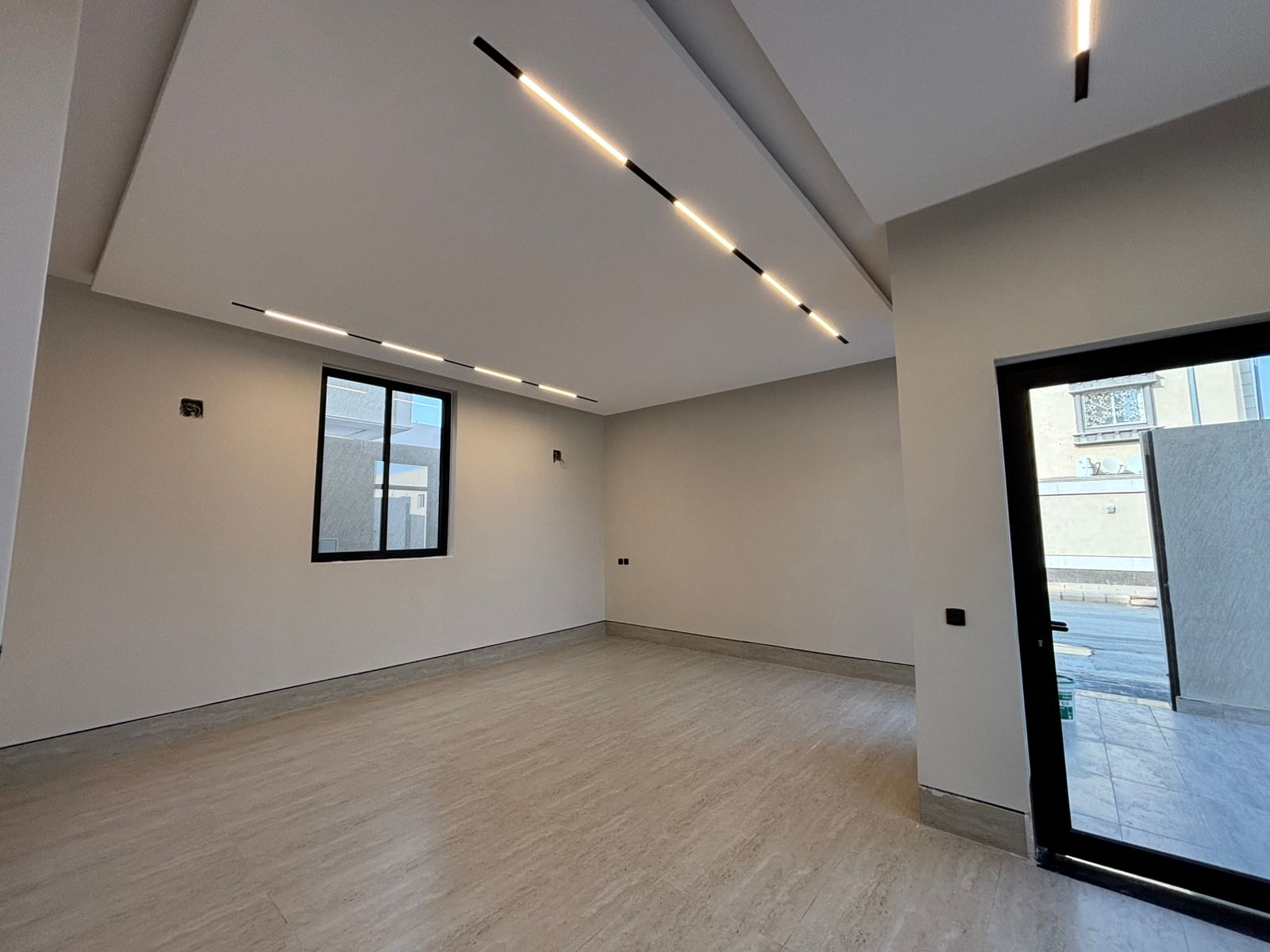 property_image_undefined