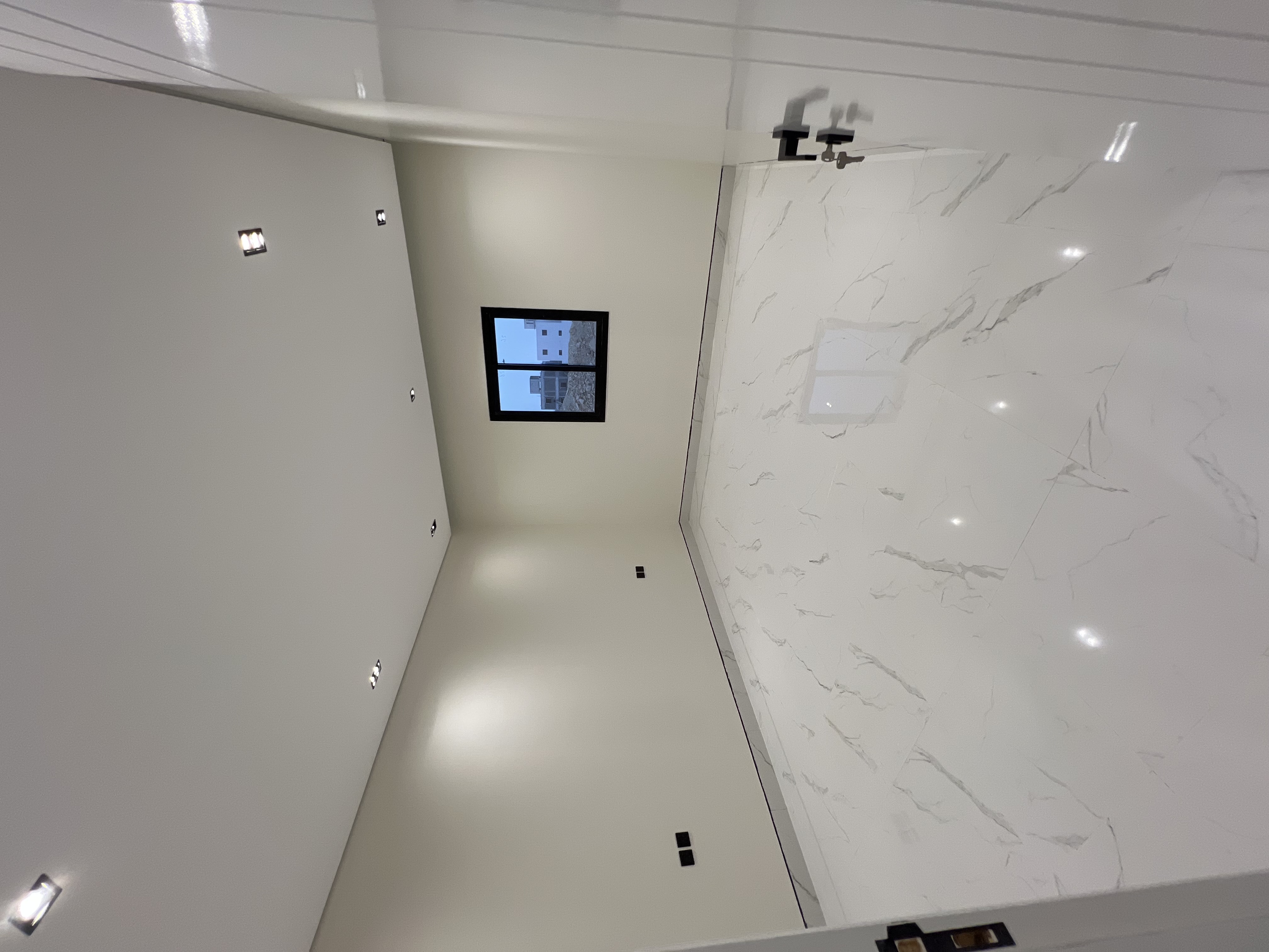 property_image_undefined