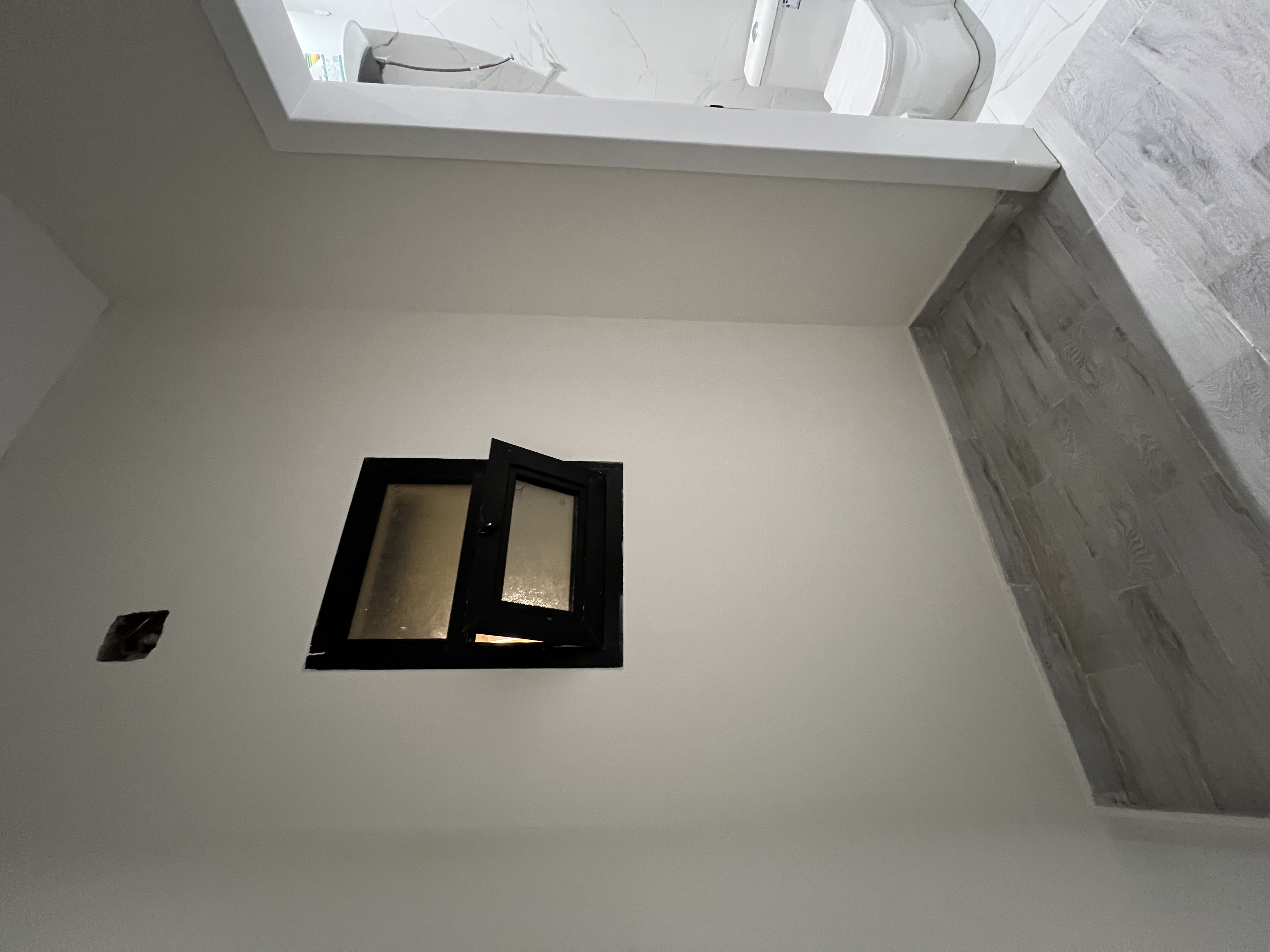 property_image_undefined