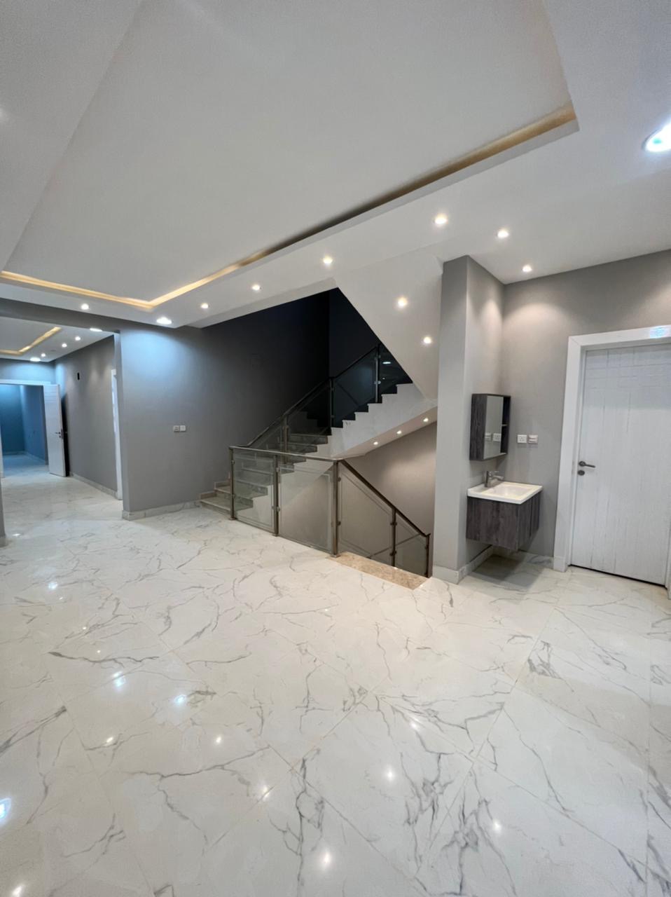 property_image_undefined