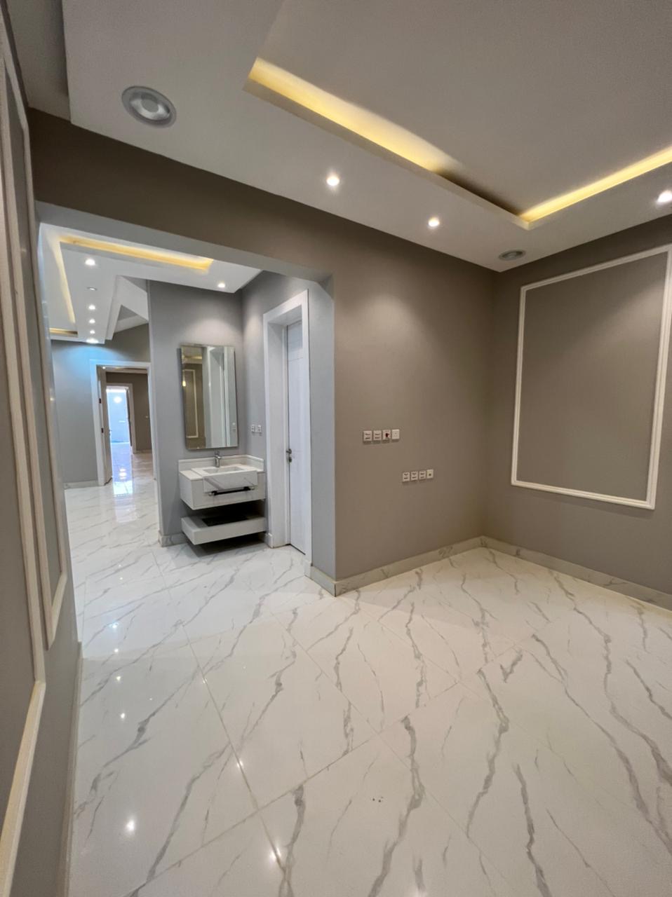 property_image_undefined