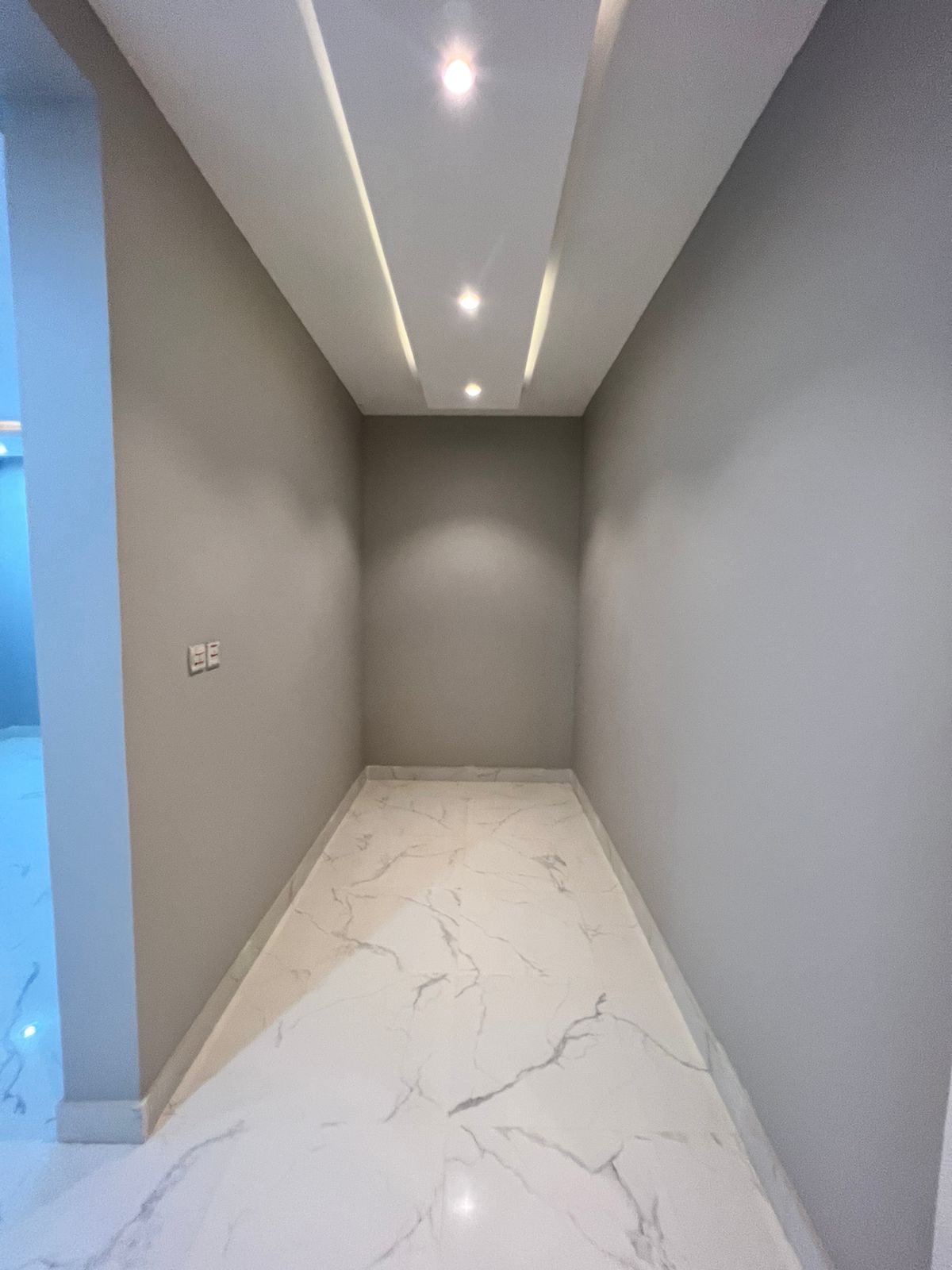 property_image_undefined