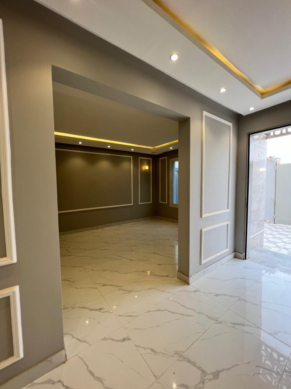 property_image_undefined