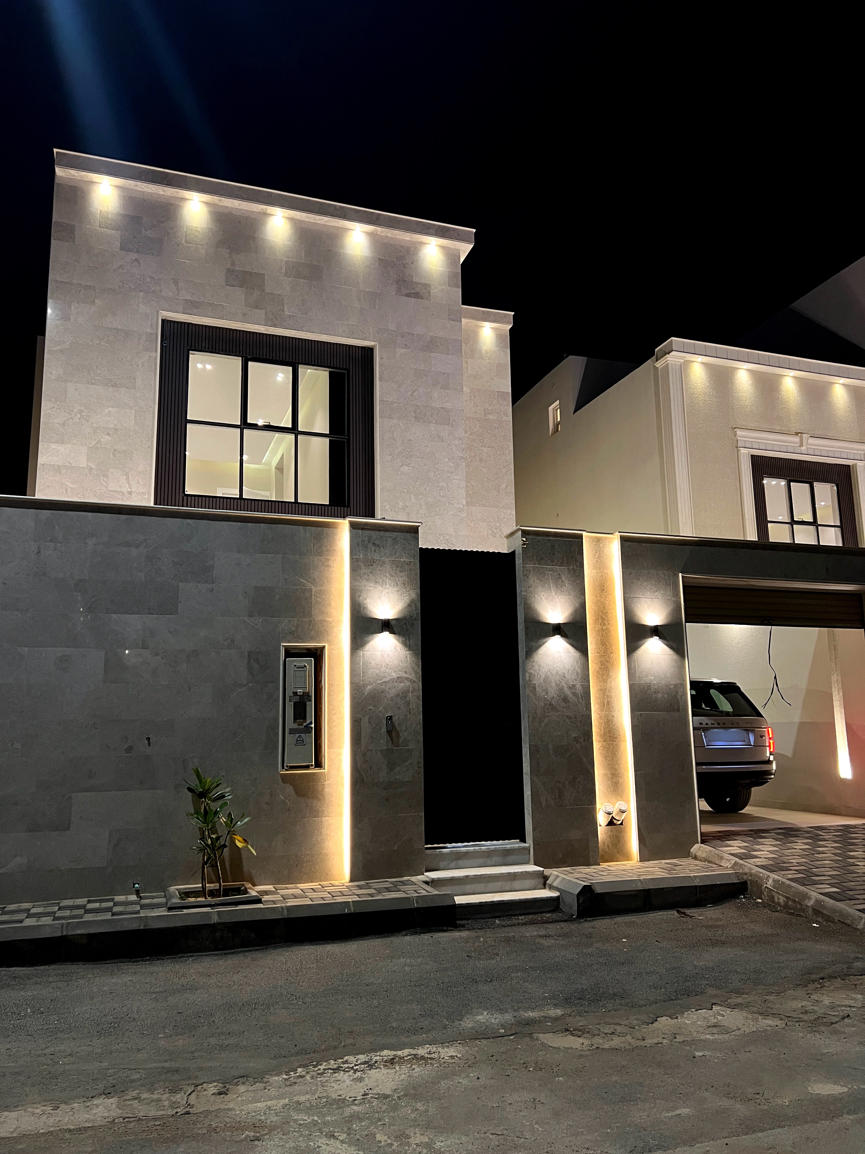 property_image_undefined