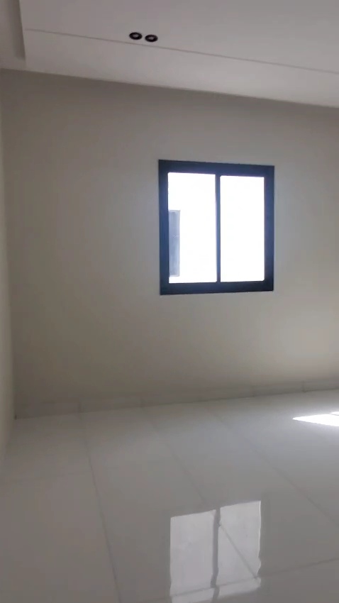 property_image_undefined