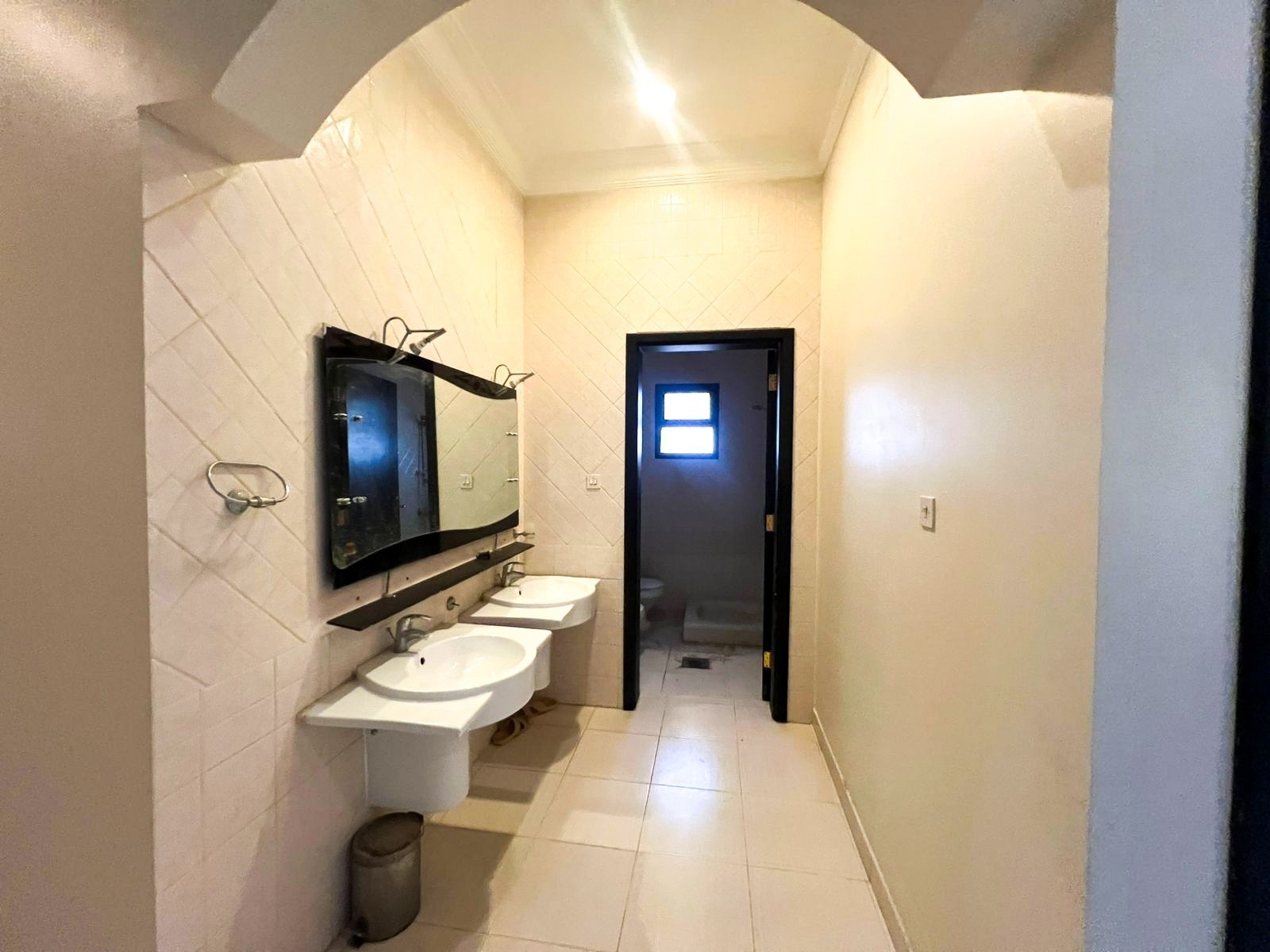 property_image_undefined