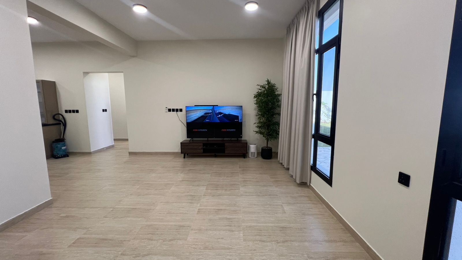 property_image_undefined
