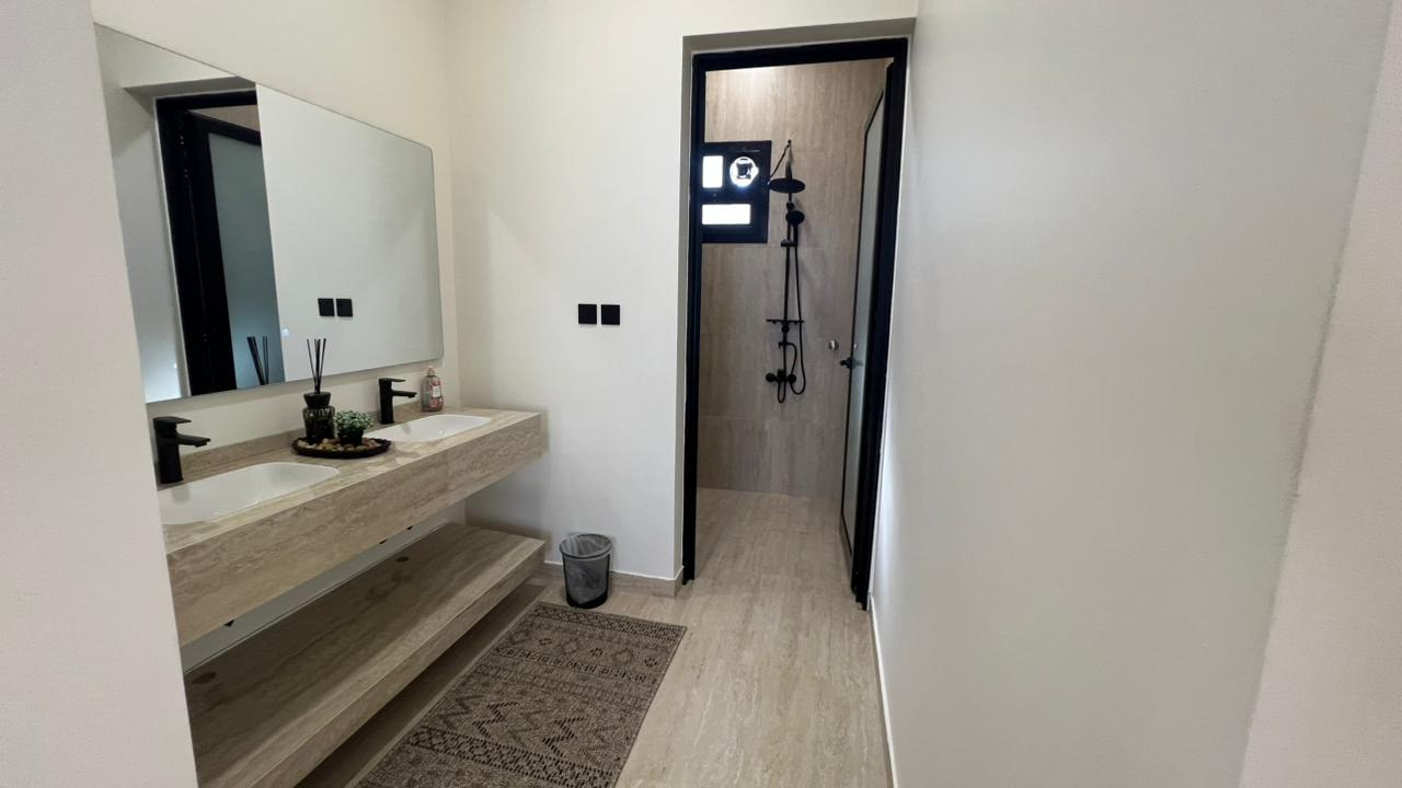 property_image_undefined