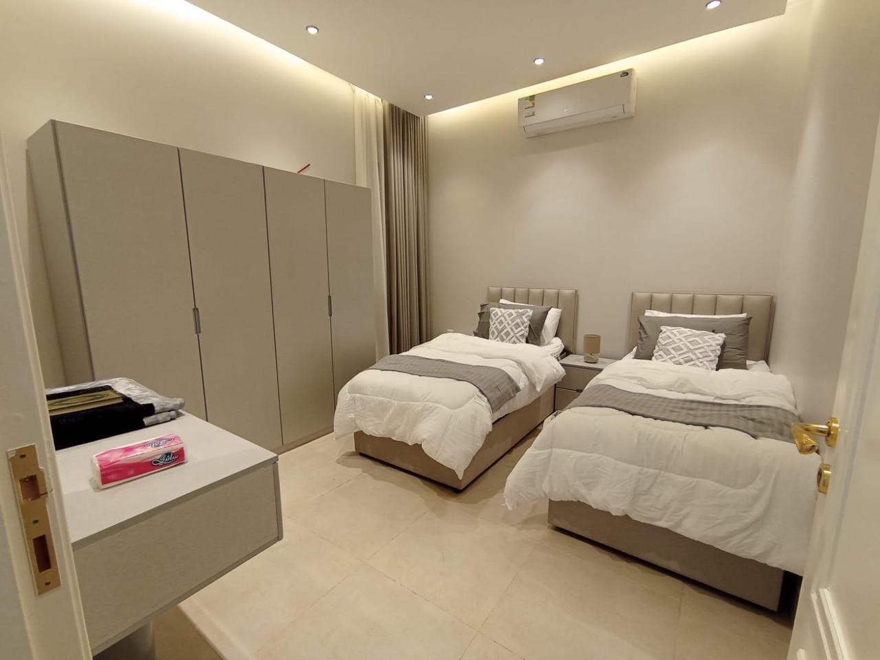 property_image_undefined