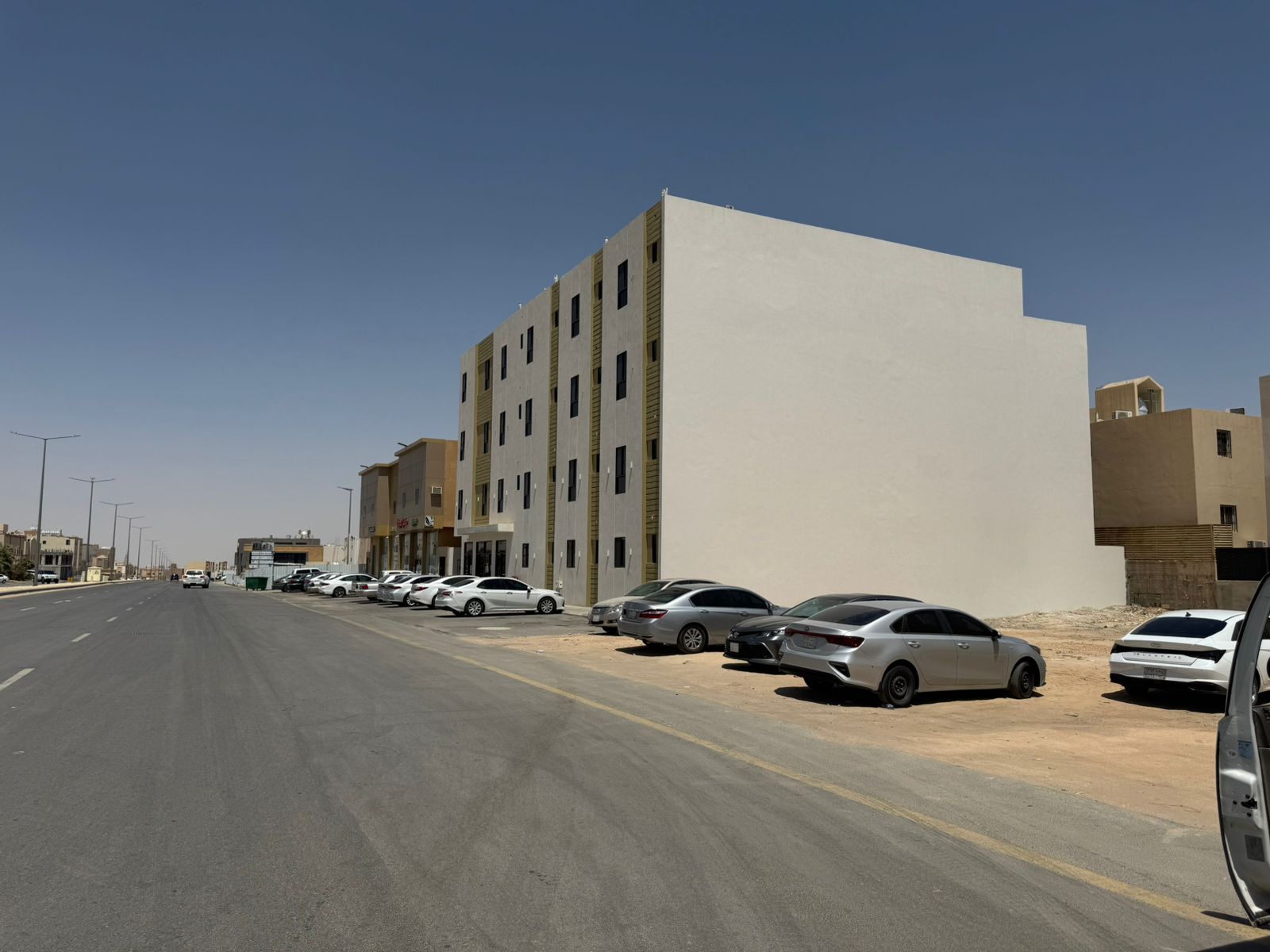 property_image_undefined