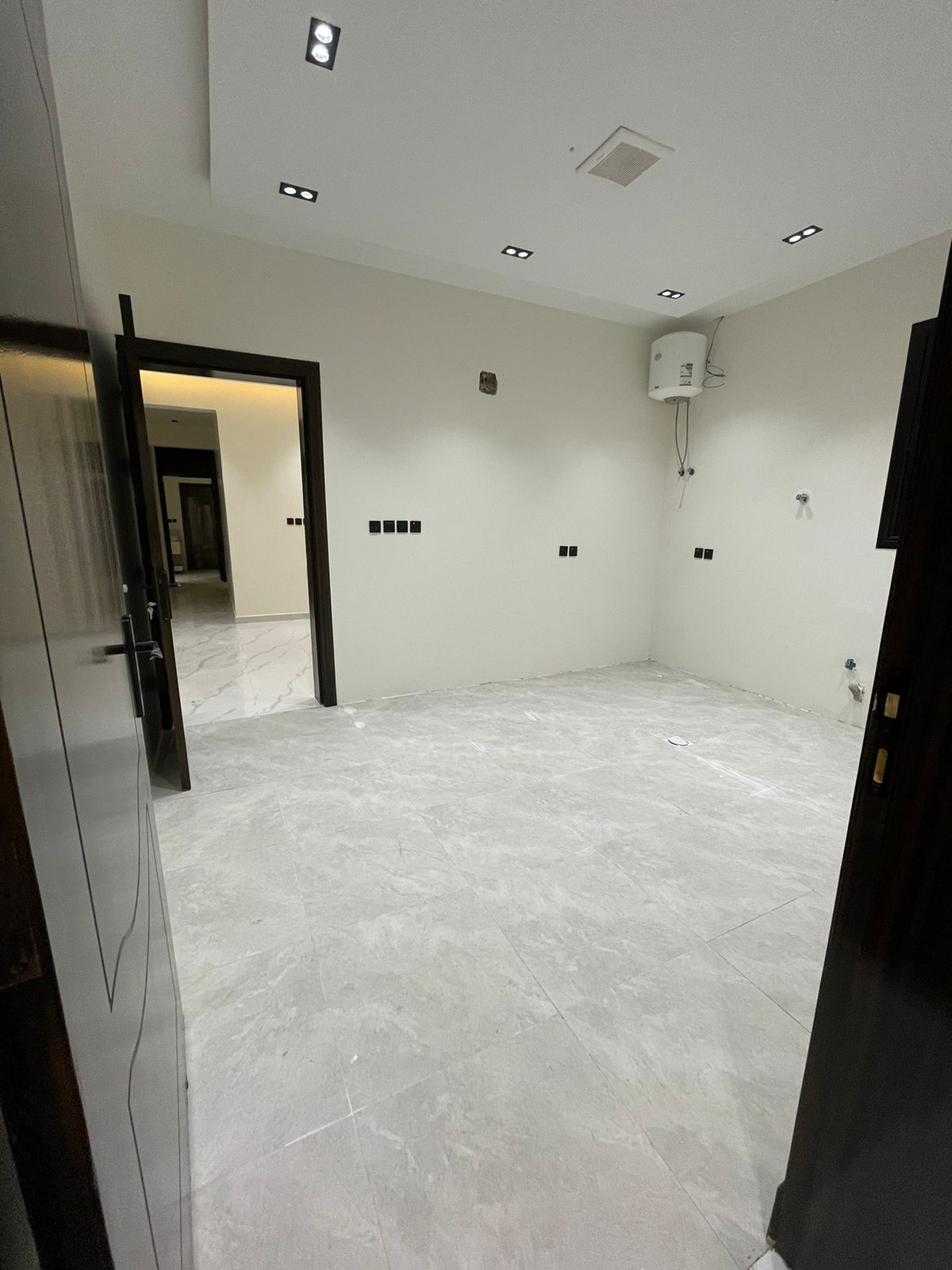 property_image_undefined