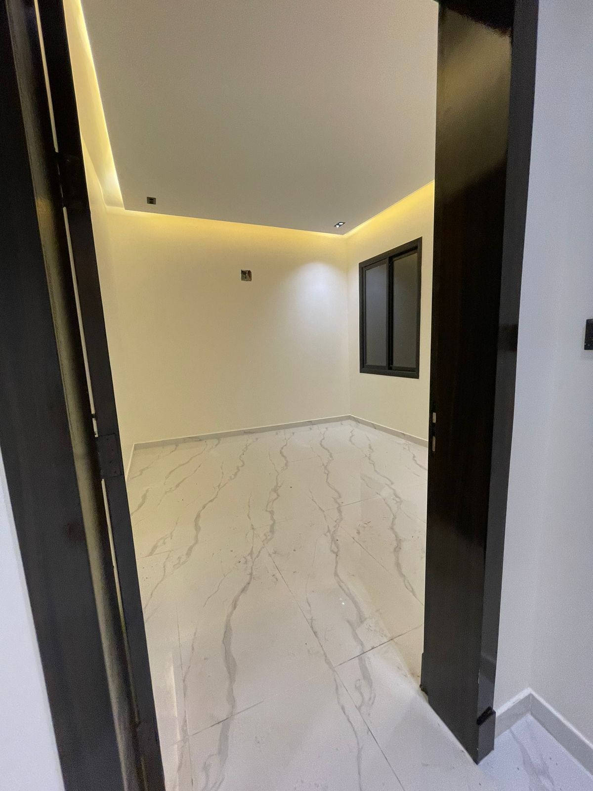 property_image_undefined