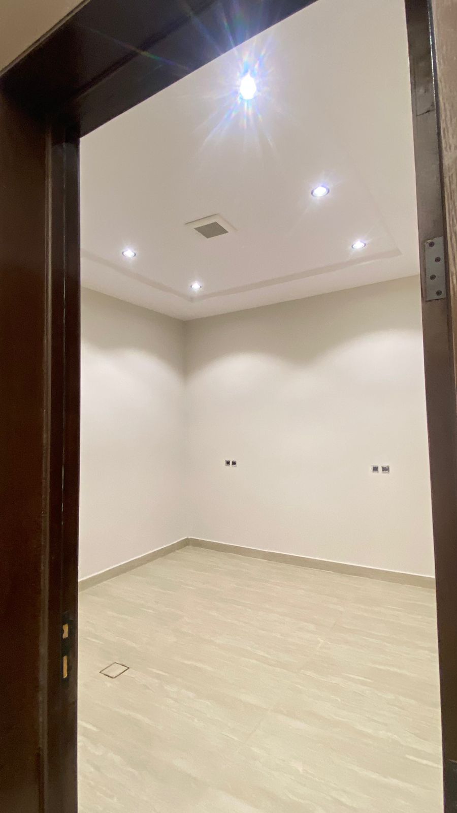 property_image_undefined