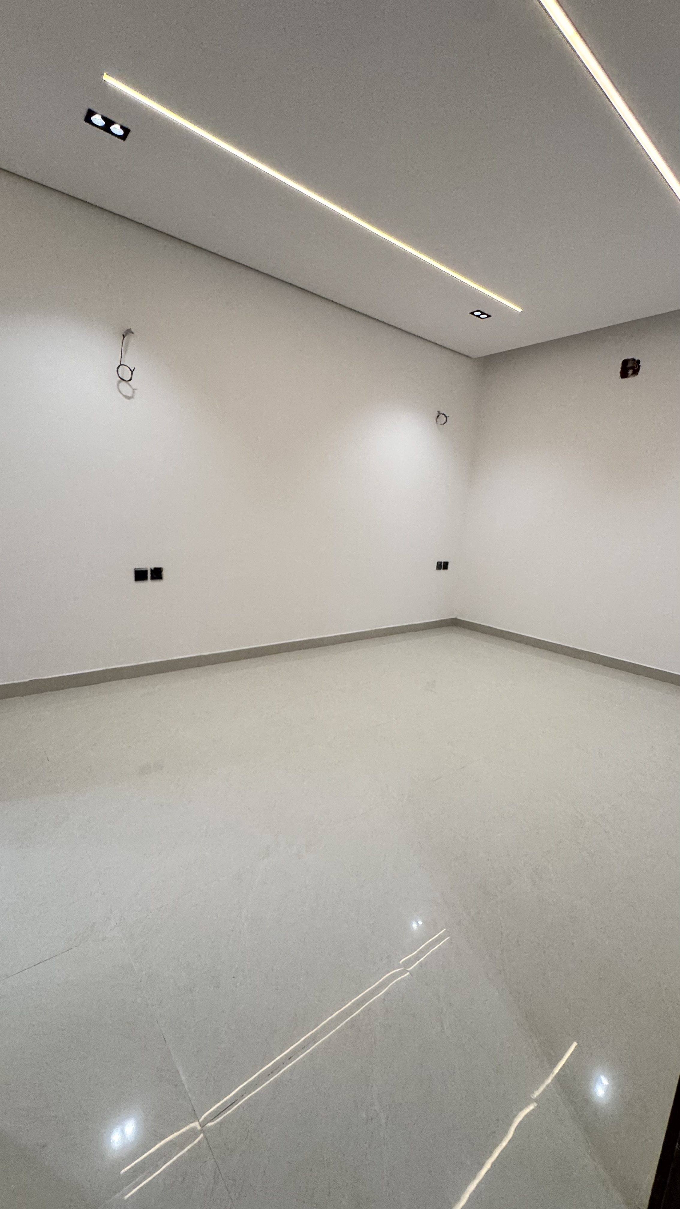 property_image_undefined