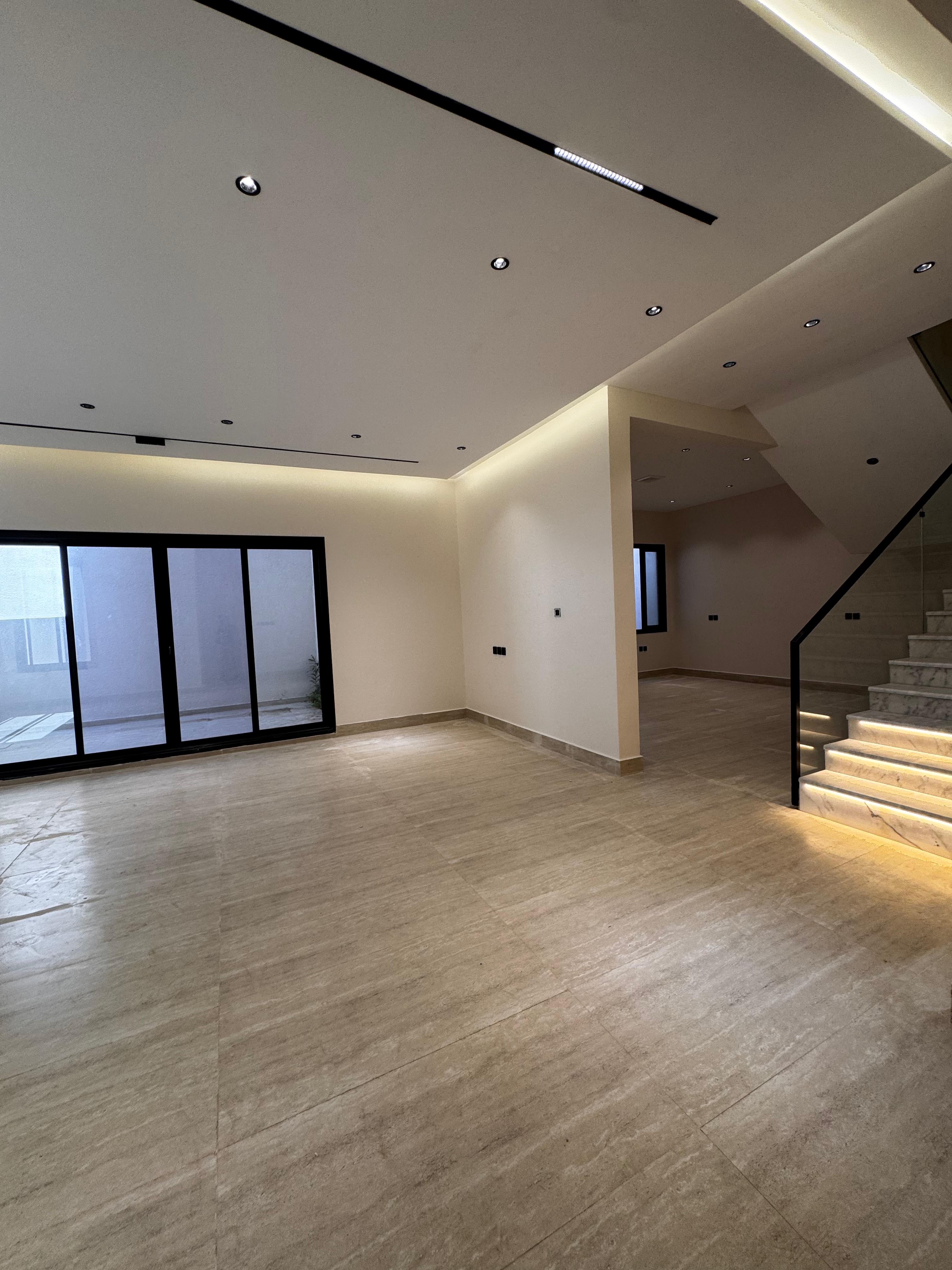 property_image_undefined